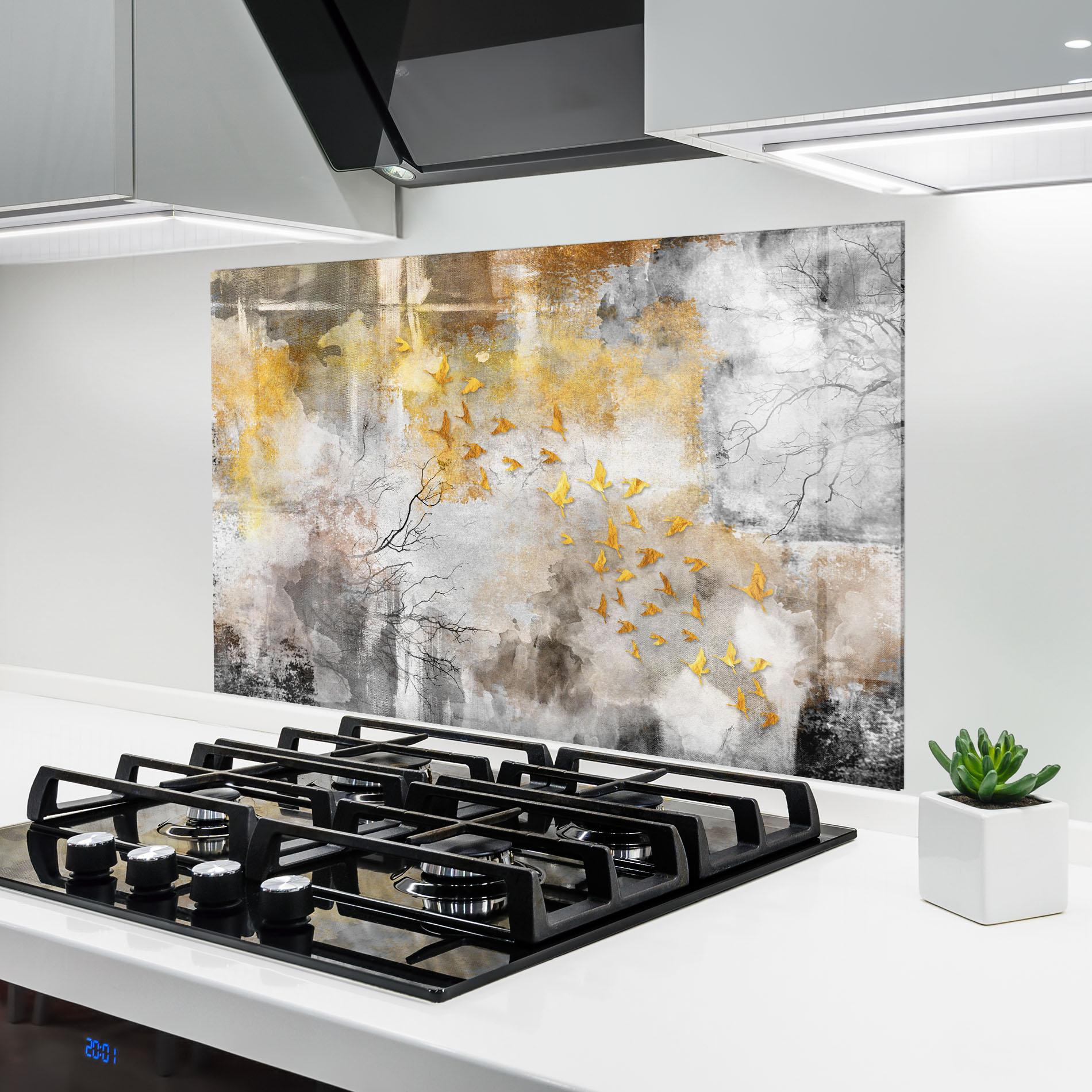 Küchenrückwand Glas Gold Birds Flying mockup 6
