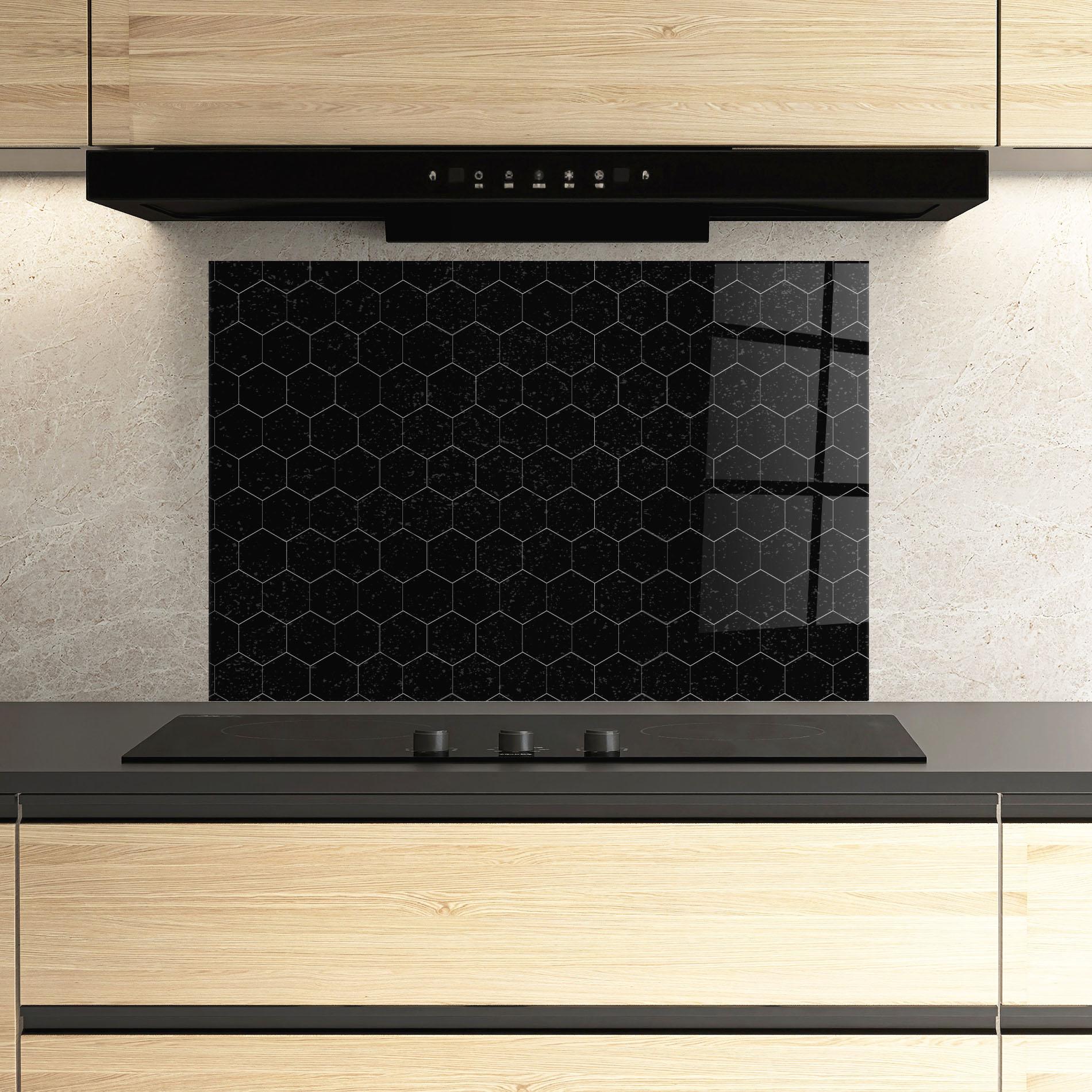Küchenrückwand Glas Black Hexagon mockup 3