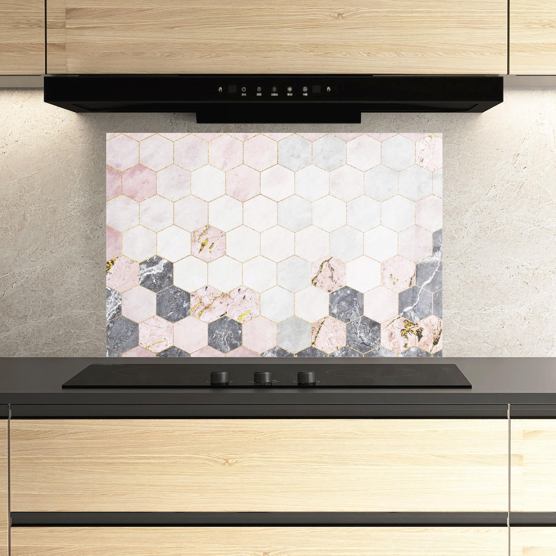 Küchenrückwand Glas Grey Pink Hexagon mockup 3