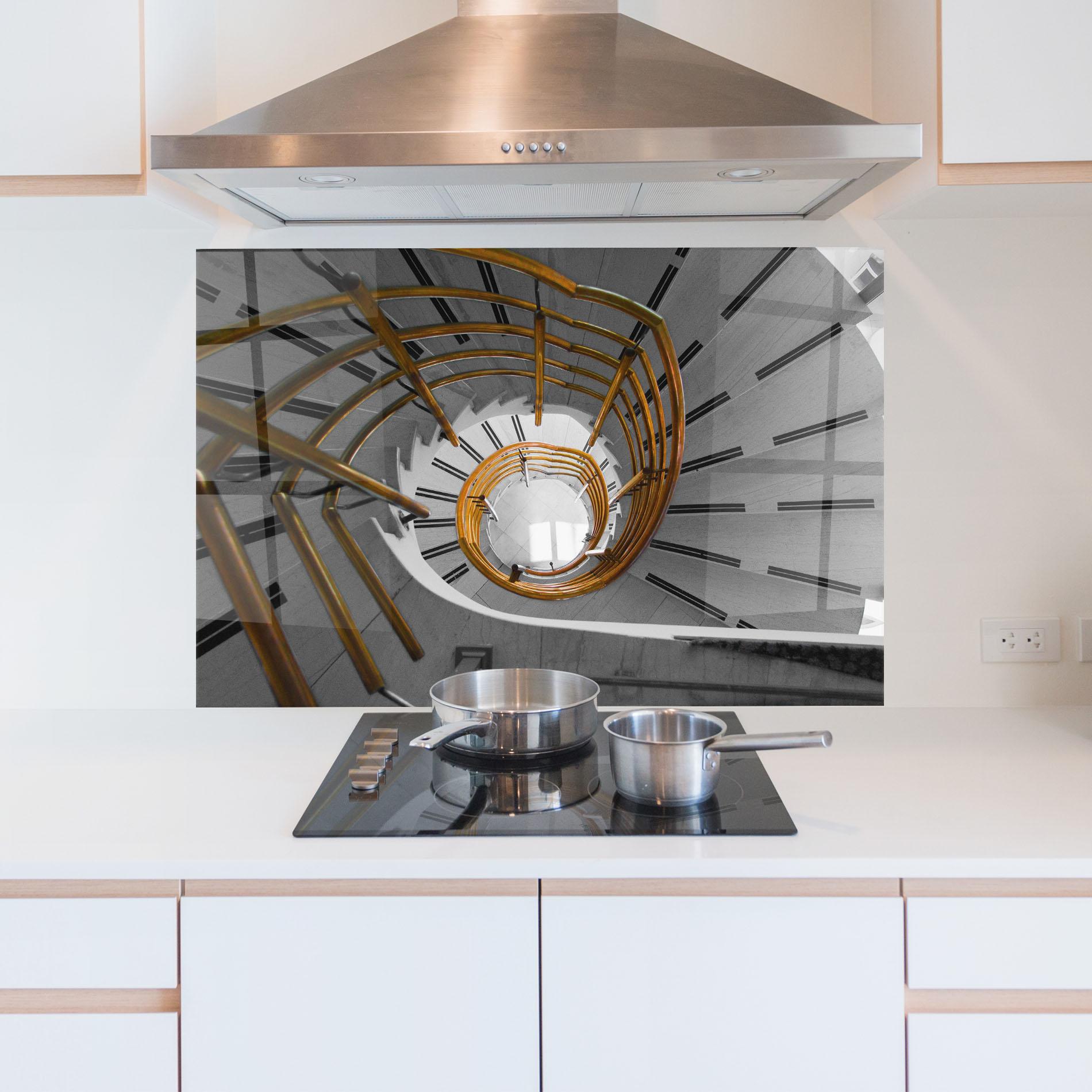 Küchenrückwand Glas Gold Bar Stairs mockup 5