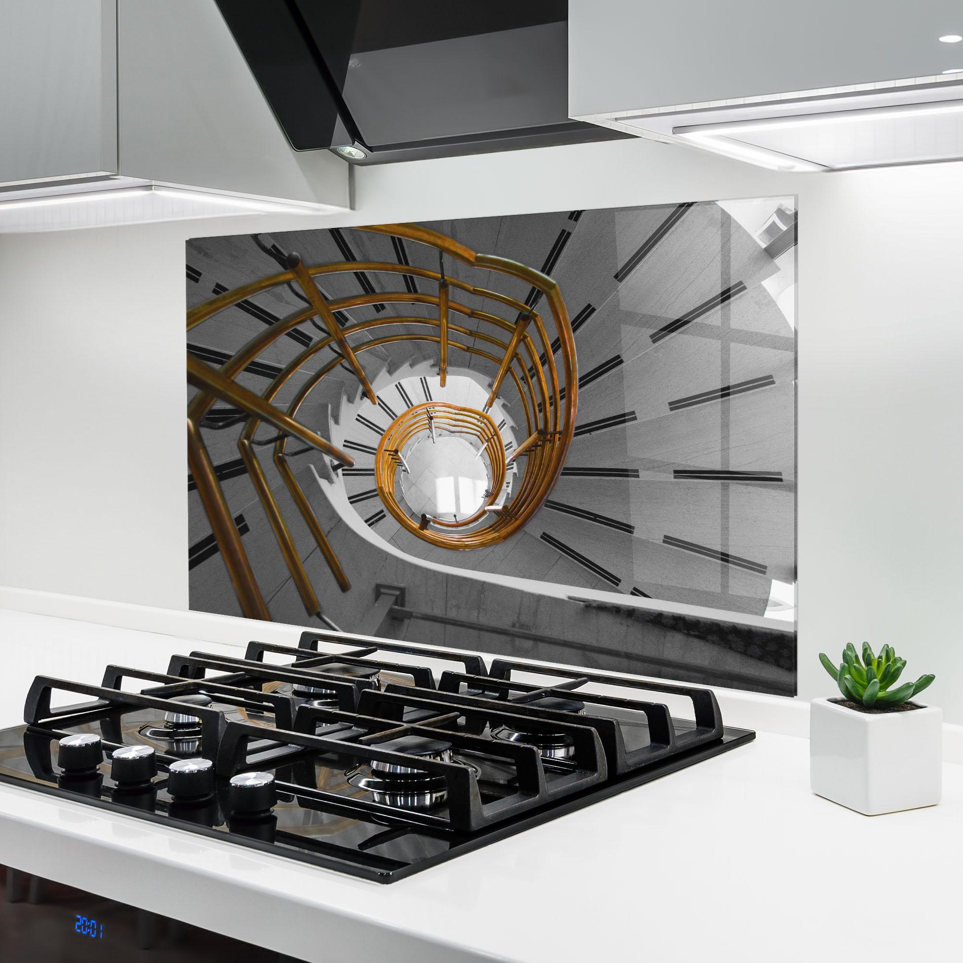 Küchenrückwand Glas Gold Bar Stairs mockup 6