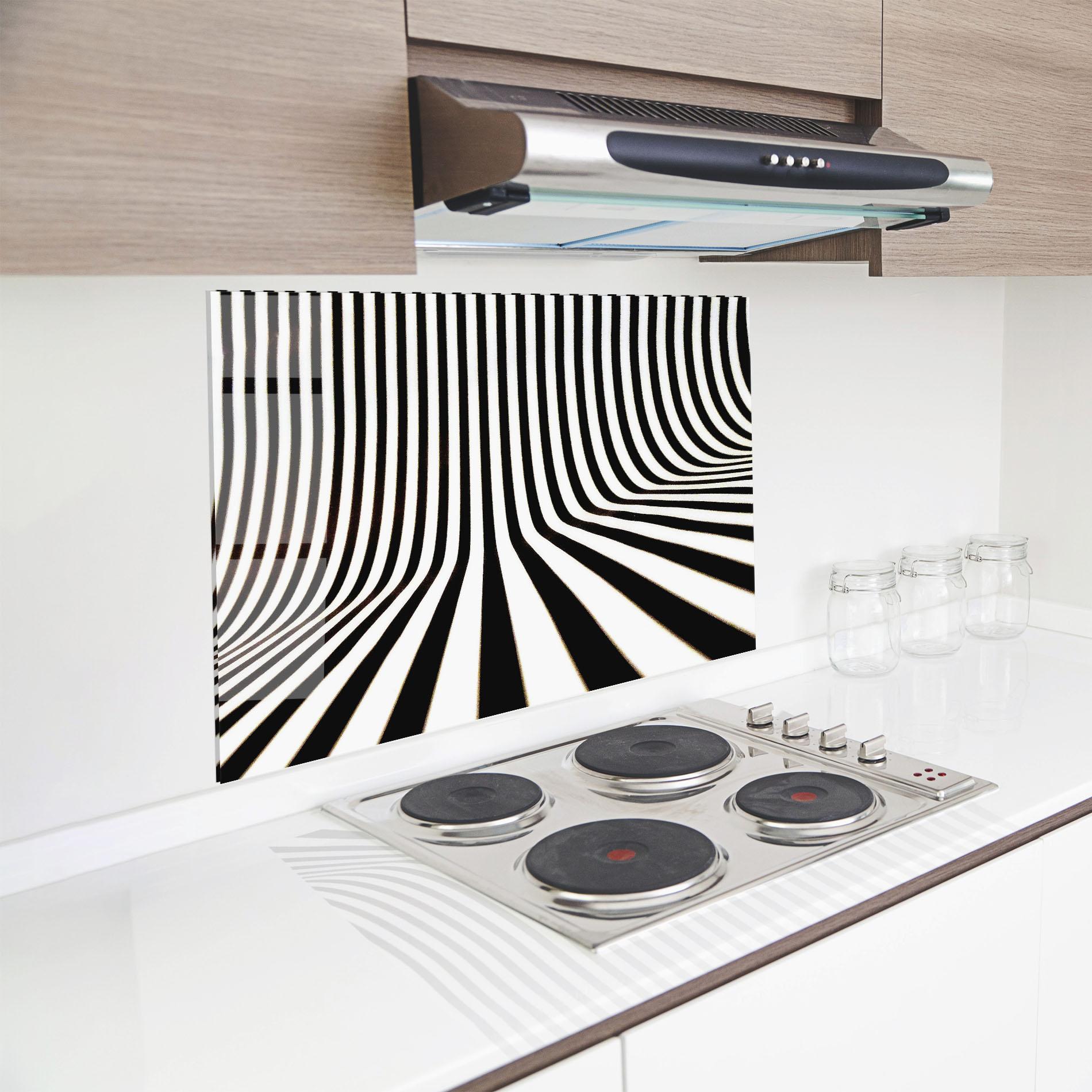 Küchenrückwand Glas Black And White Illusion mockup 8