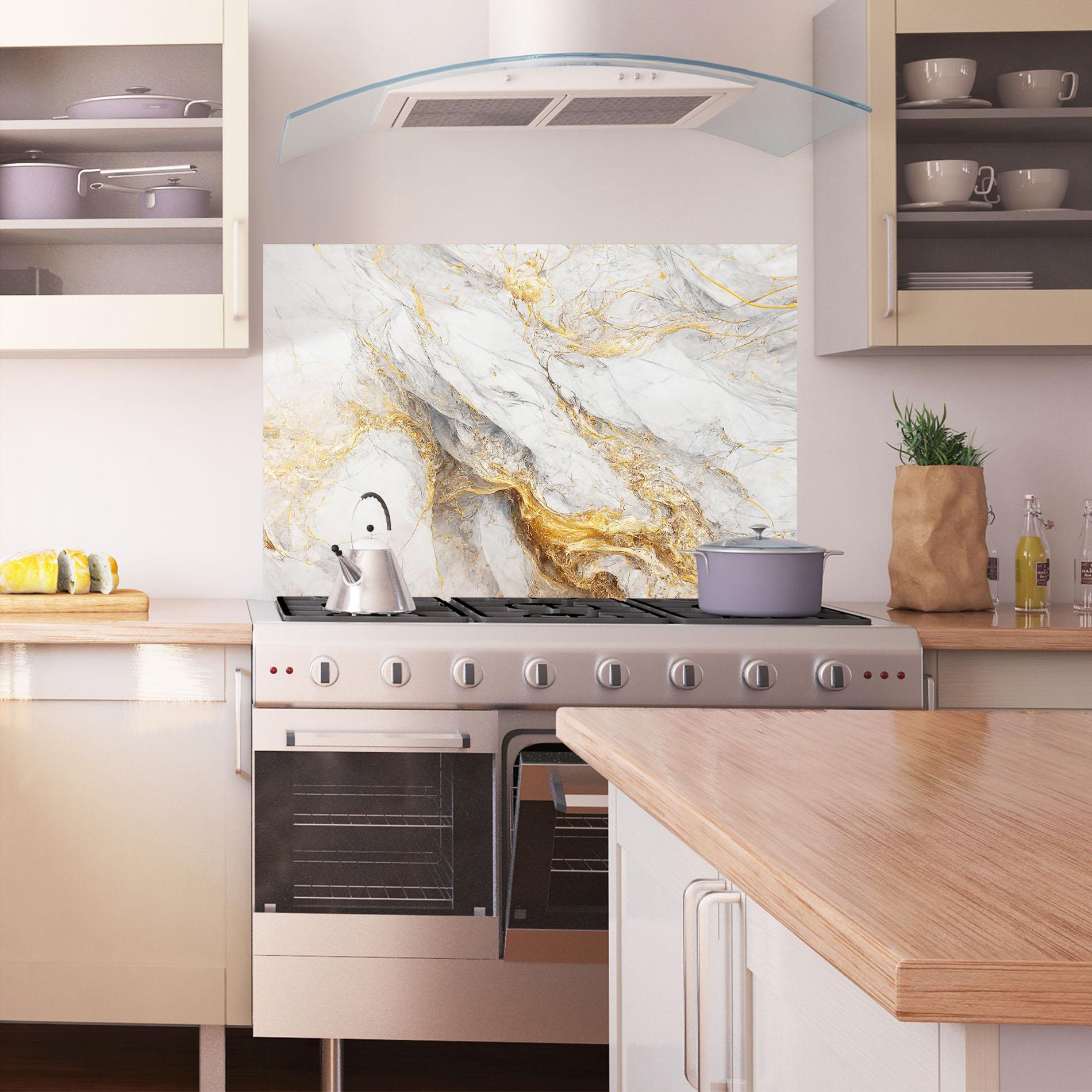 Küchenrückwand Glas Gold Liquid Grey Marble mockup 1