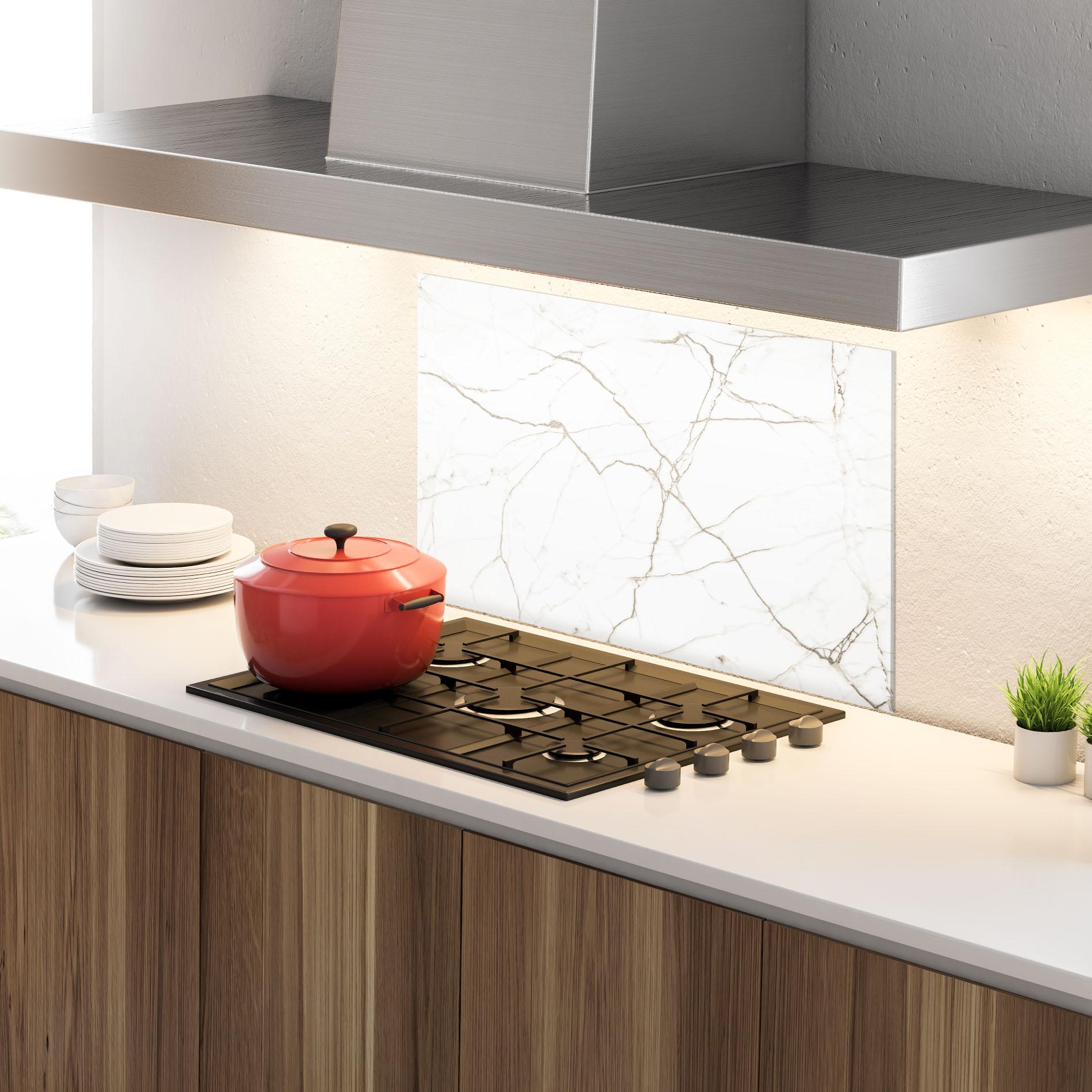Küchenrückwand Glas White Brown Lines Marble mockup 4