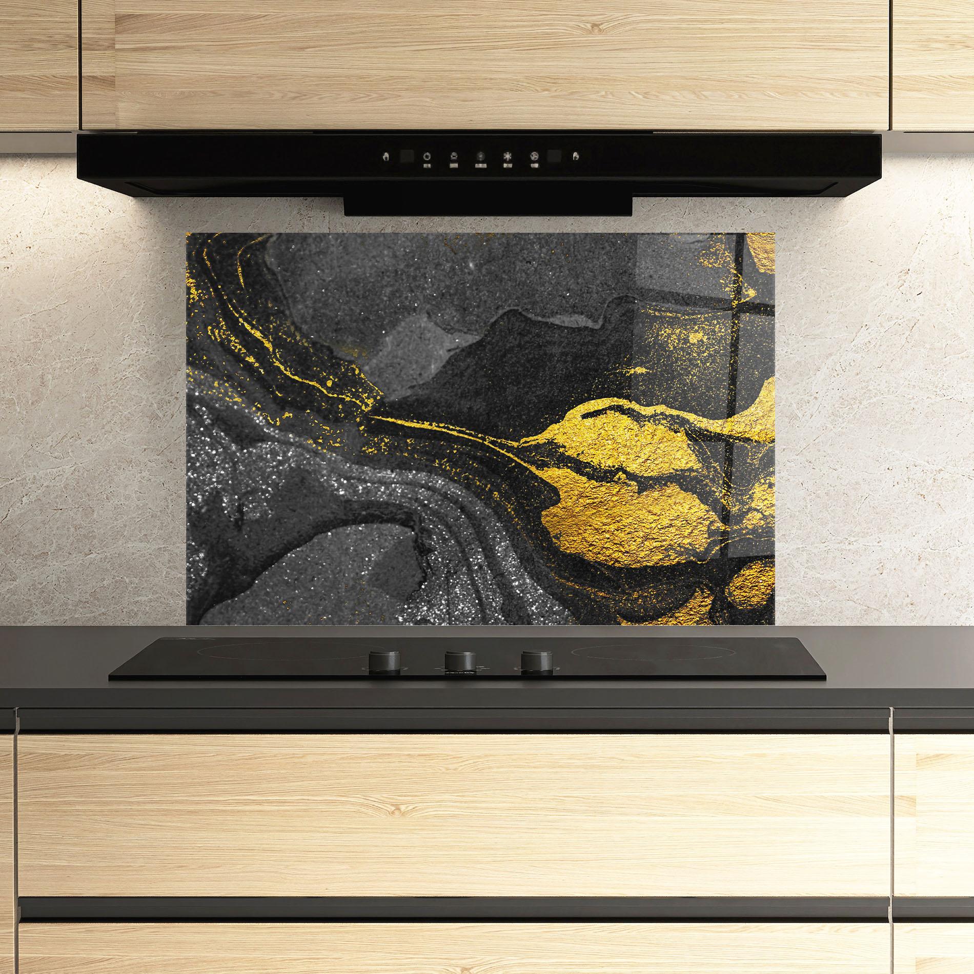 Küchenrückwand Glas Black And Gold Texture mockup 3
