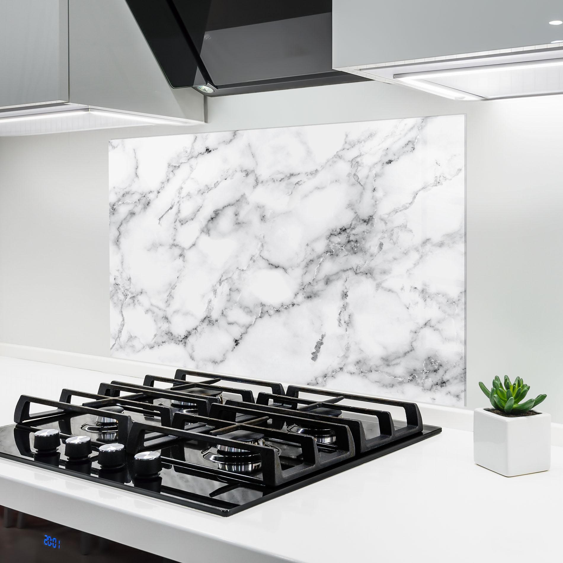 Küchenrückwand Glas Basic White Marble mockup 6