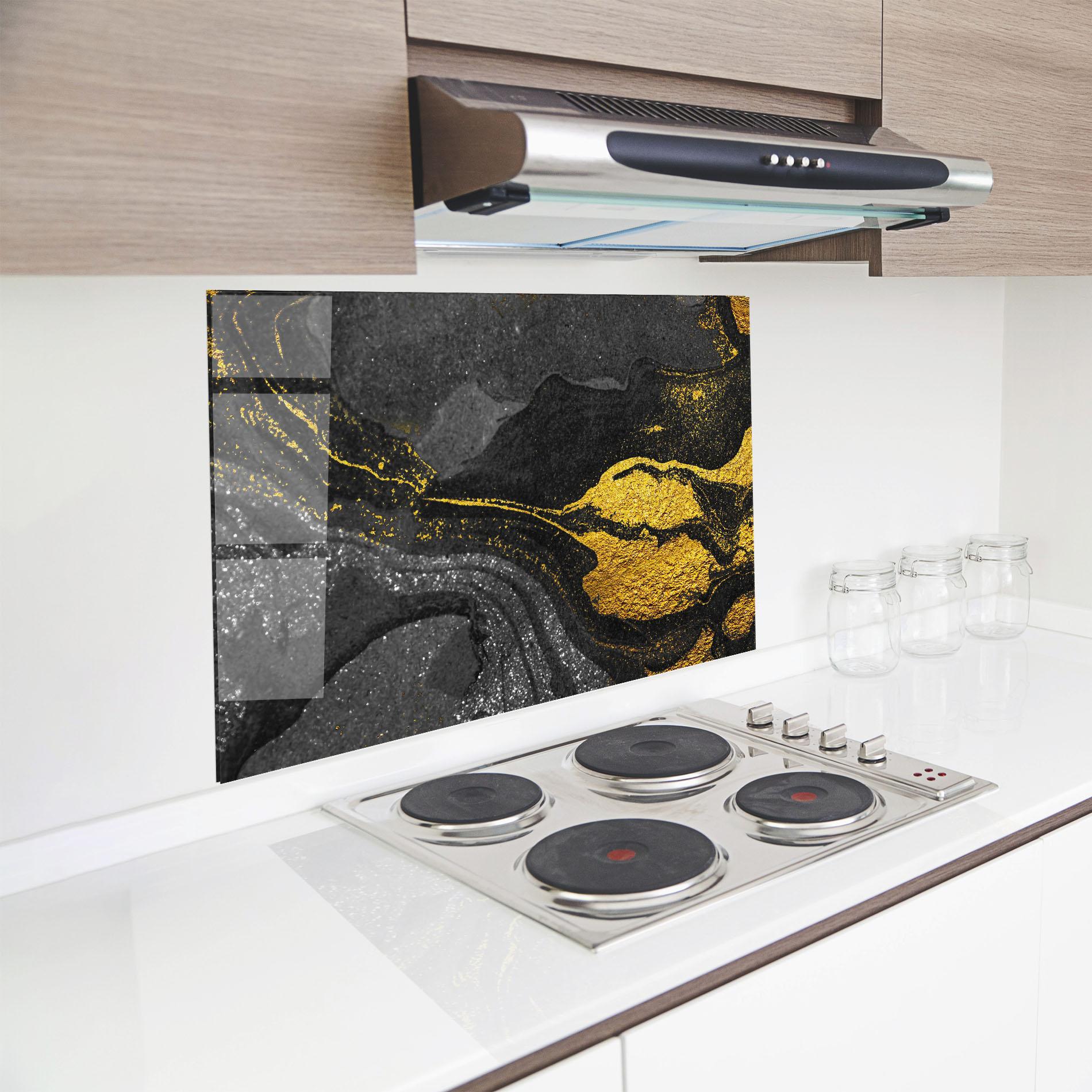 Küchenrückwand Glas Black And Gold Texture mockup 8