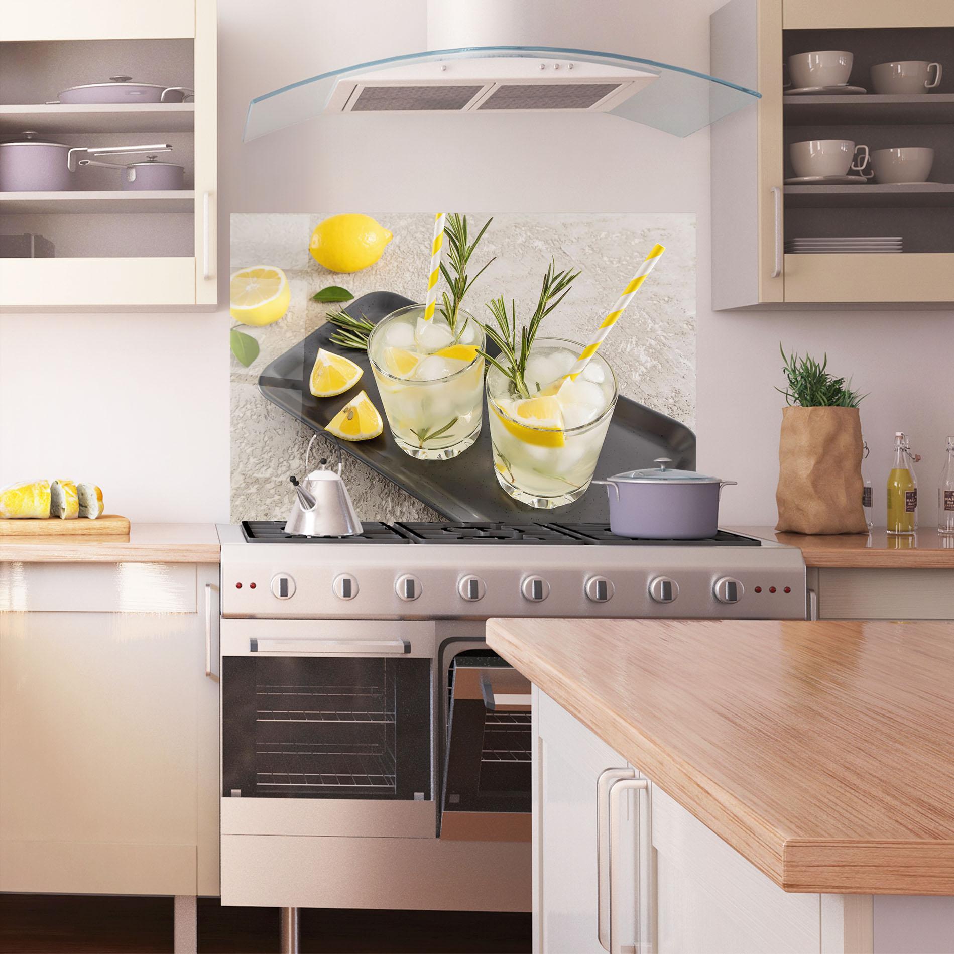 Küchenrückwand Glas Fruit Vitamin Water mockup 1