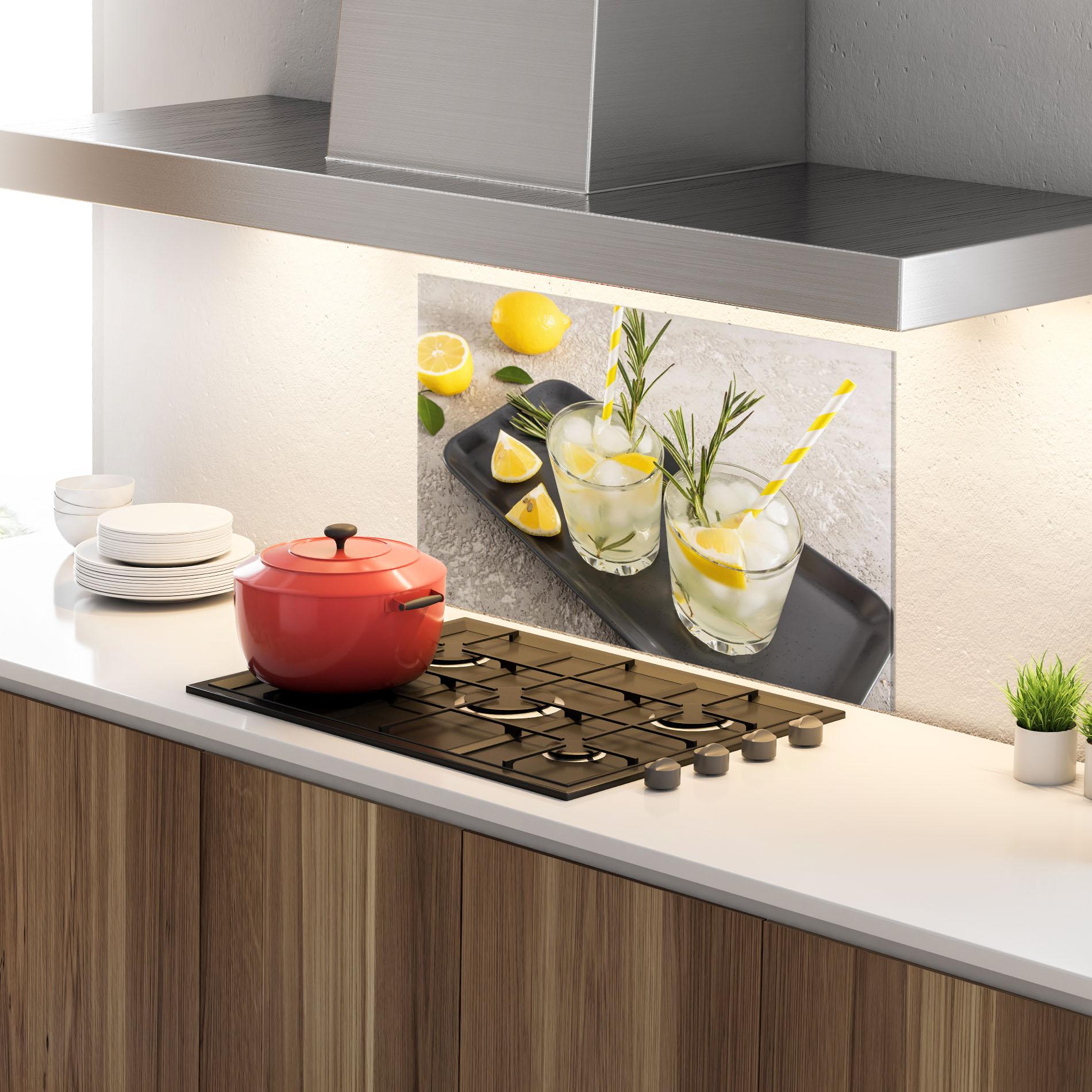 Küchenrückwand Glas Fruit Vitamin Water mockup 4