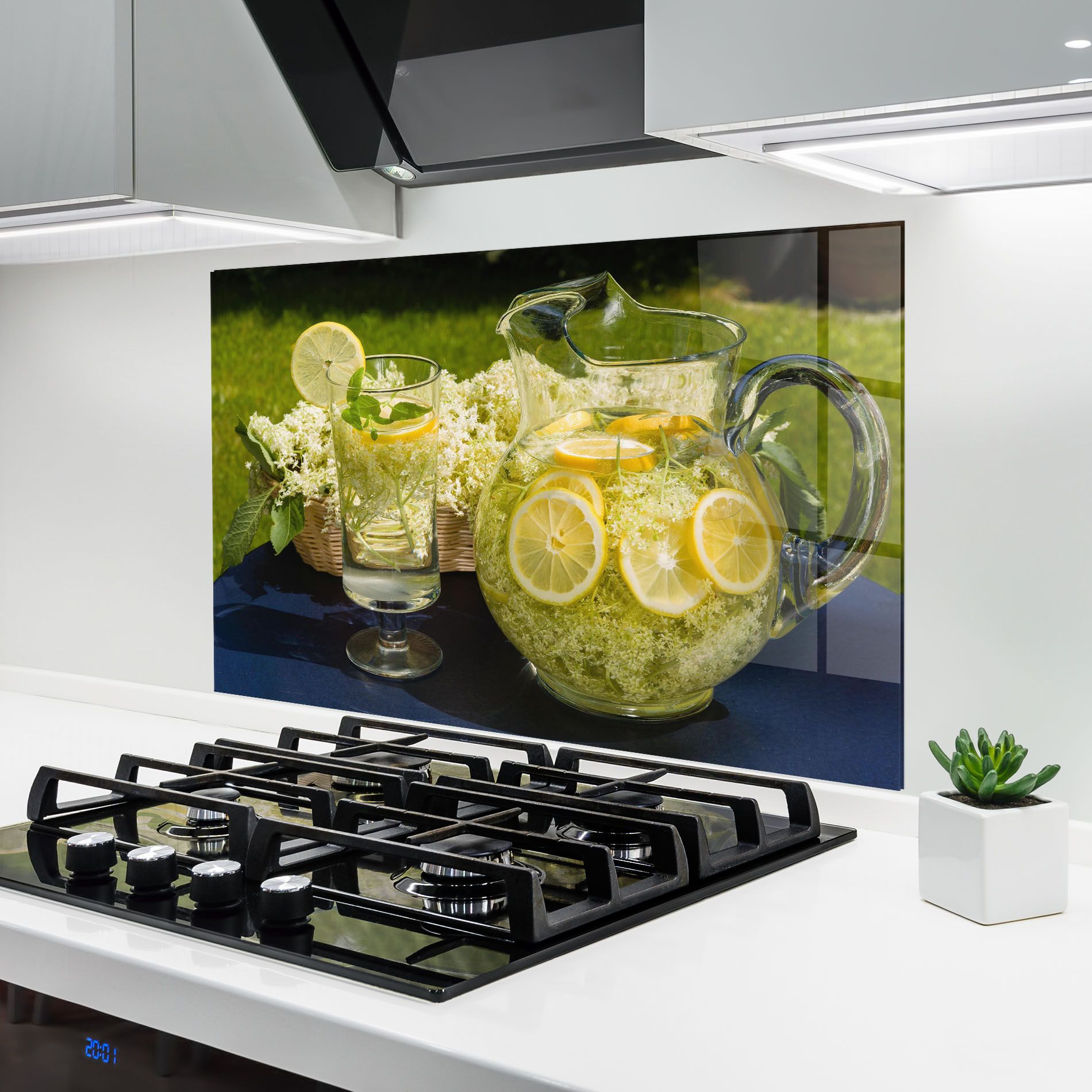 Lemonade Outside mockup 6