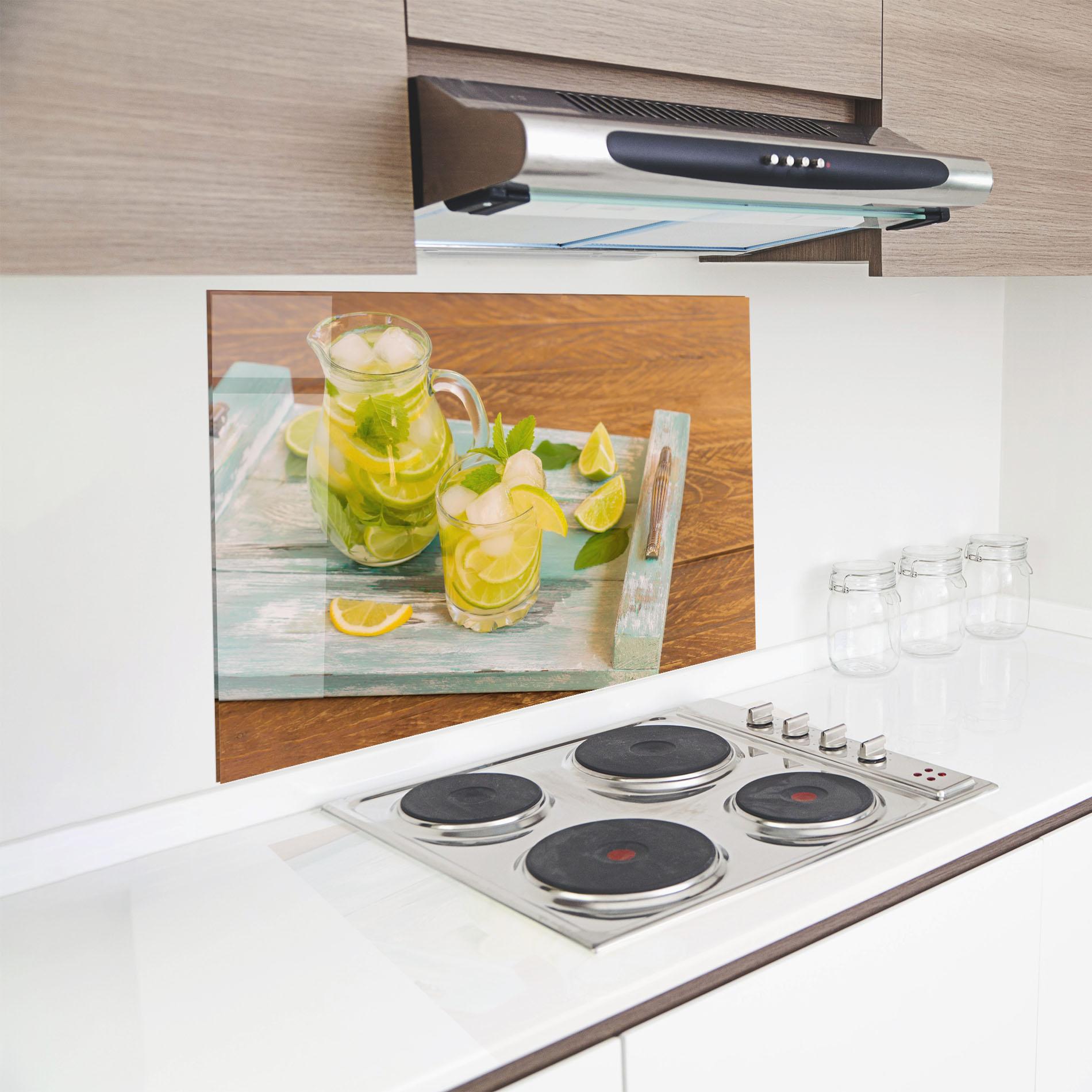 Küchenrückwand Glas Fresh Cold Lemonade mockup 8