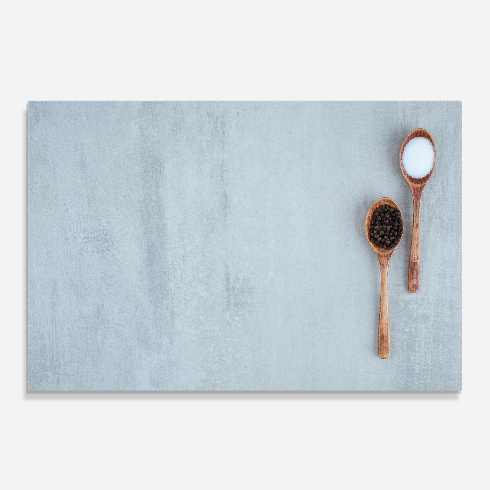 Küchenrückwand Glas Salt Pepper Spoons mockup 0