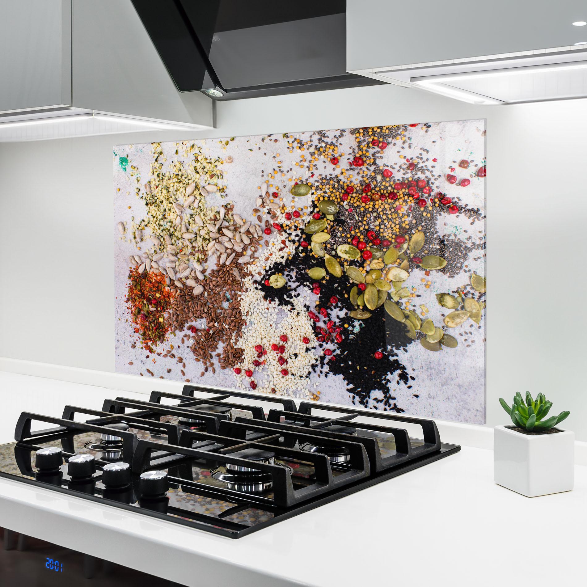 Küchenrückwand Glas Different Seeds mockup 6