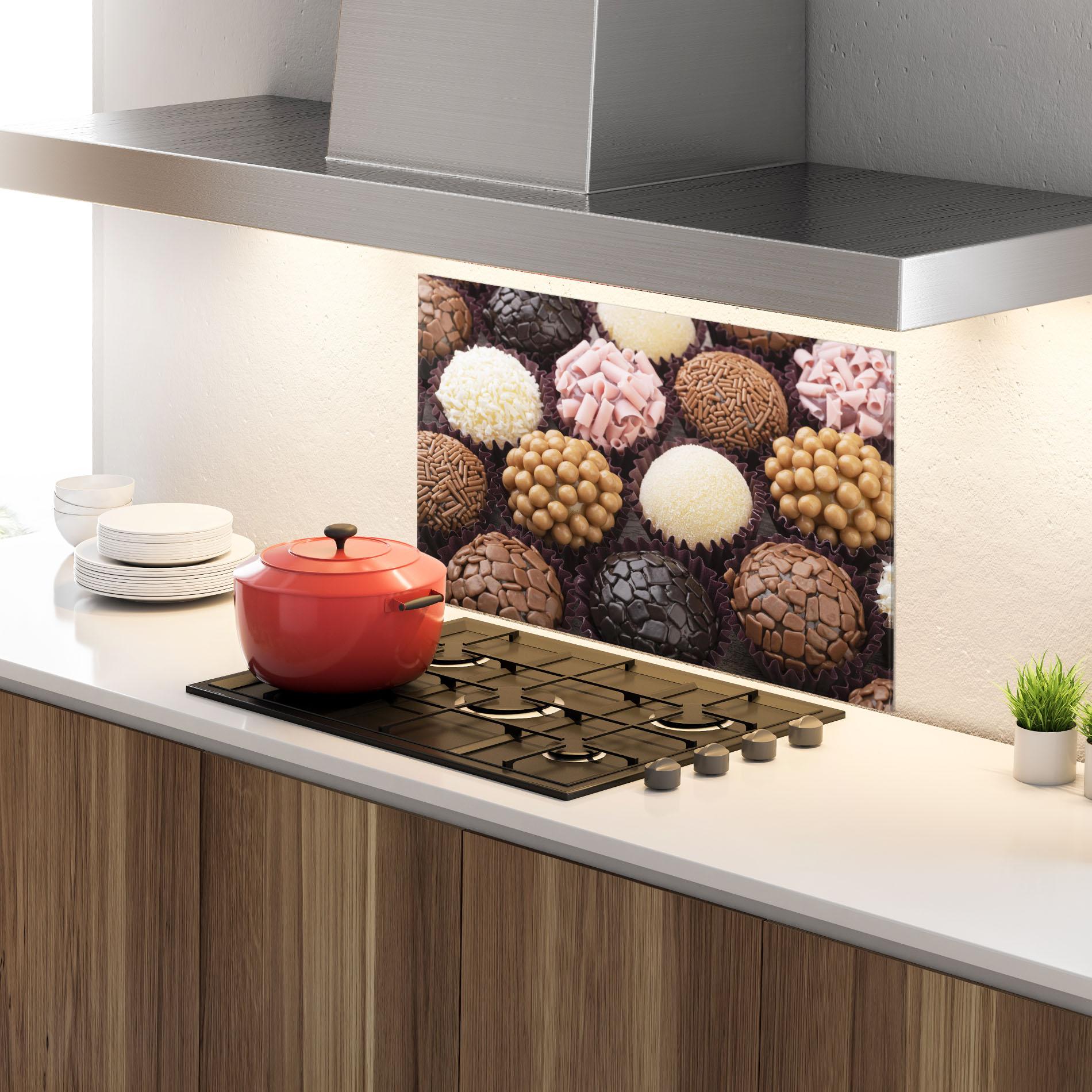 Küchenrückwand Glas Brazilian Brigadeiros mockup 4