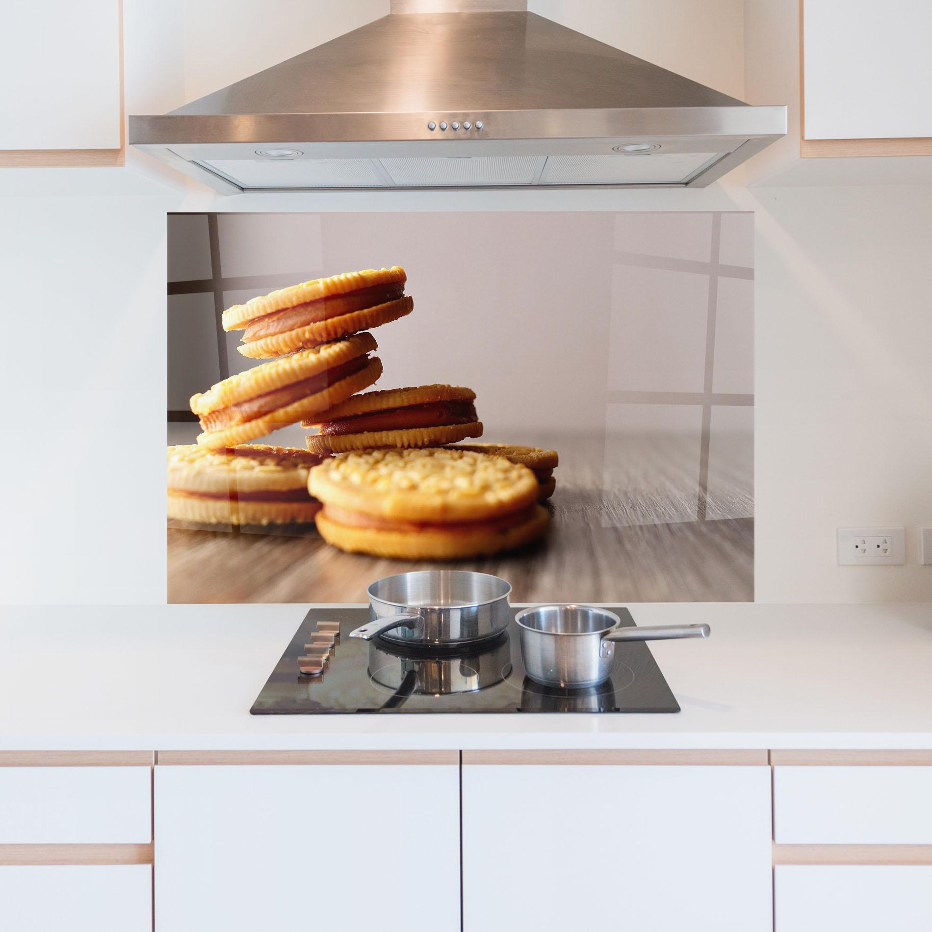 Küchenrückwand Glas Biscuits mockup 5