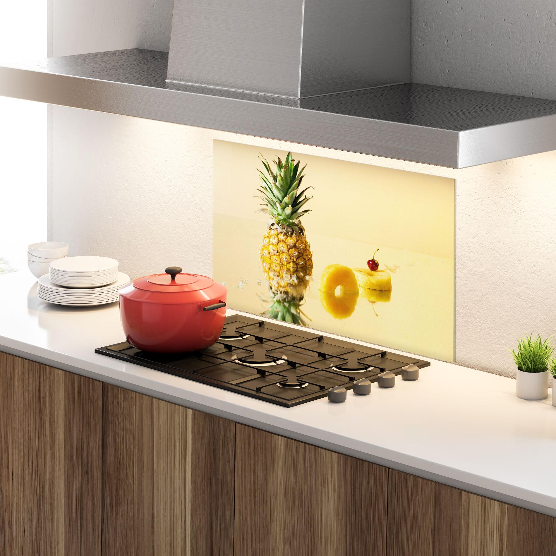 Küchenrückwand Glas Cut Pineapple mockup 4