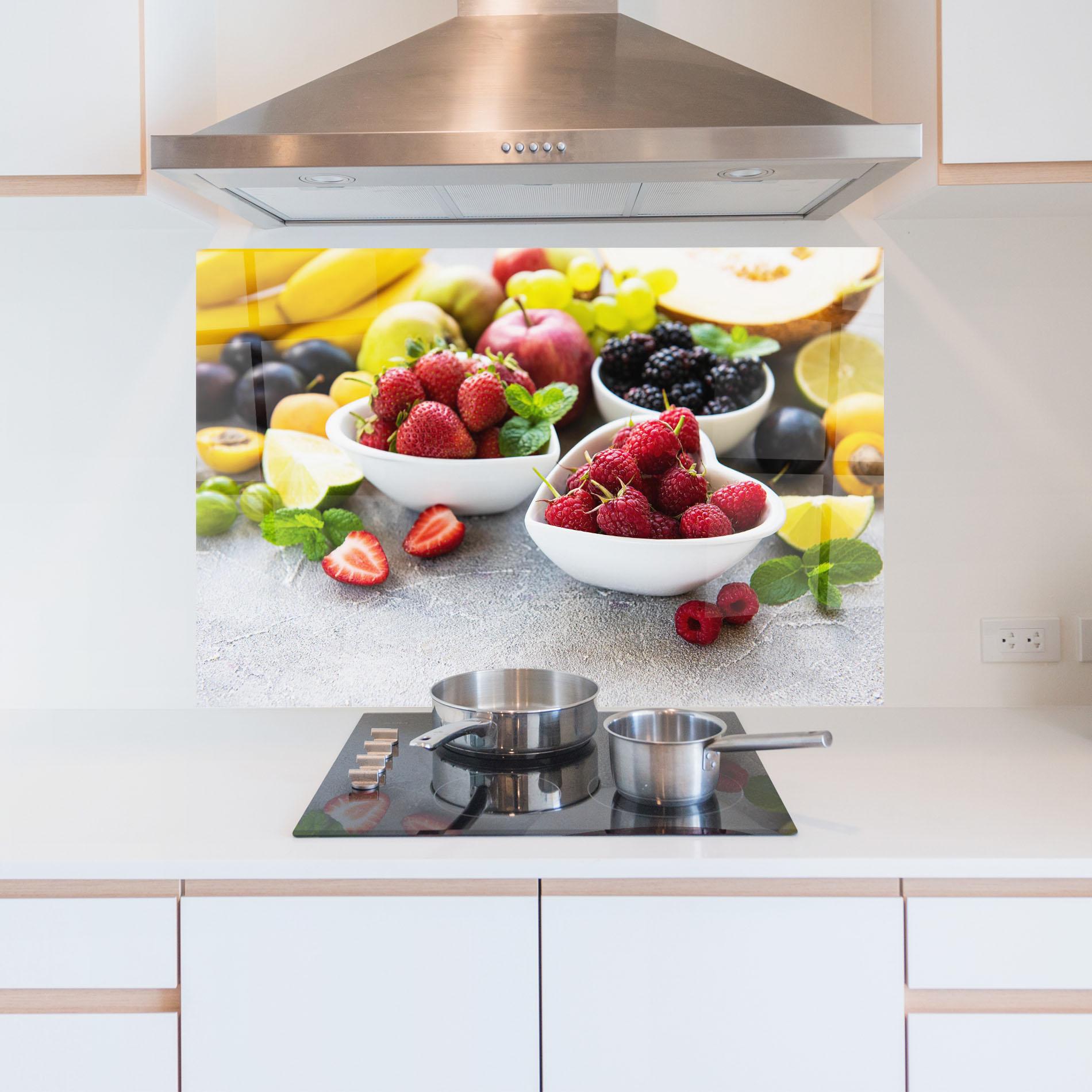 Küchenrückwand Glas Heart Fresh Fruits mockup 5
