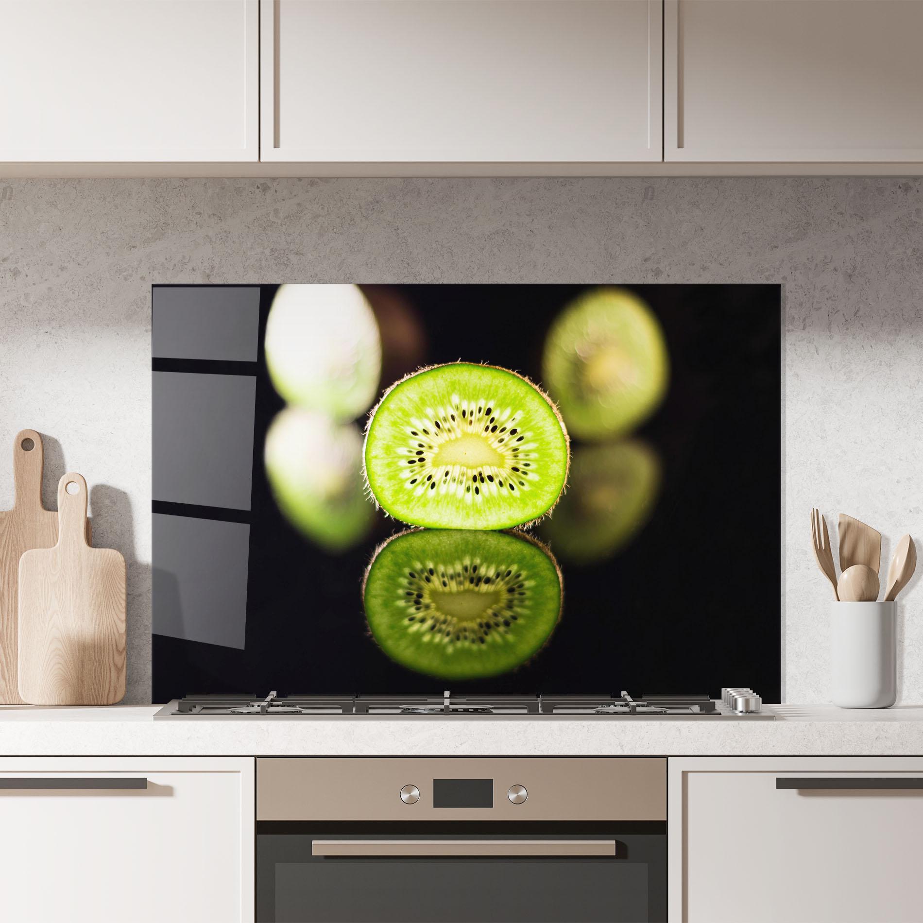 Küchenrückwand Glas Light On Kiwi Slice mockup 7