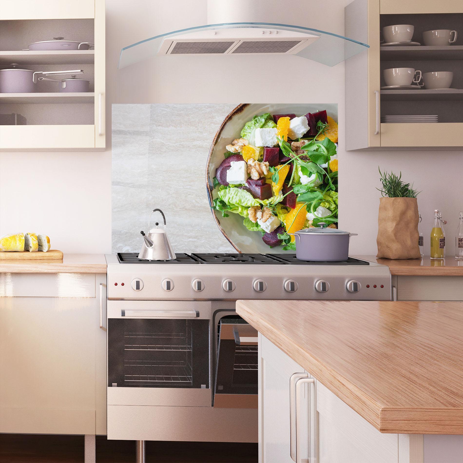 Küchenrückwand Glas Delicious Salad mockup 1