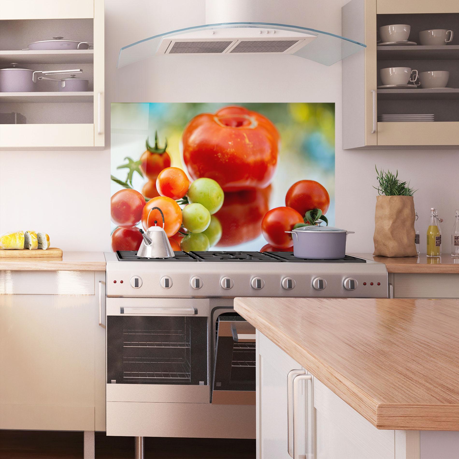 Küchenrückwand Glas Small Tomatoes mockup 1