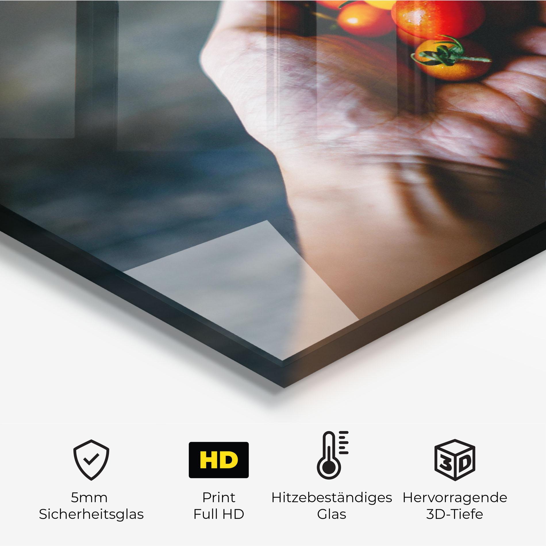 Küchenrückwand Glas Holding Small Cherry mockup 2