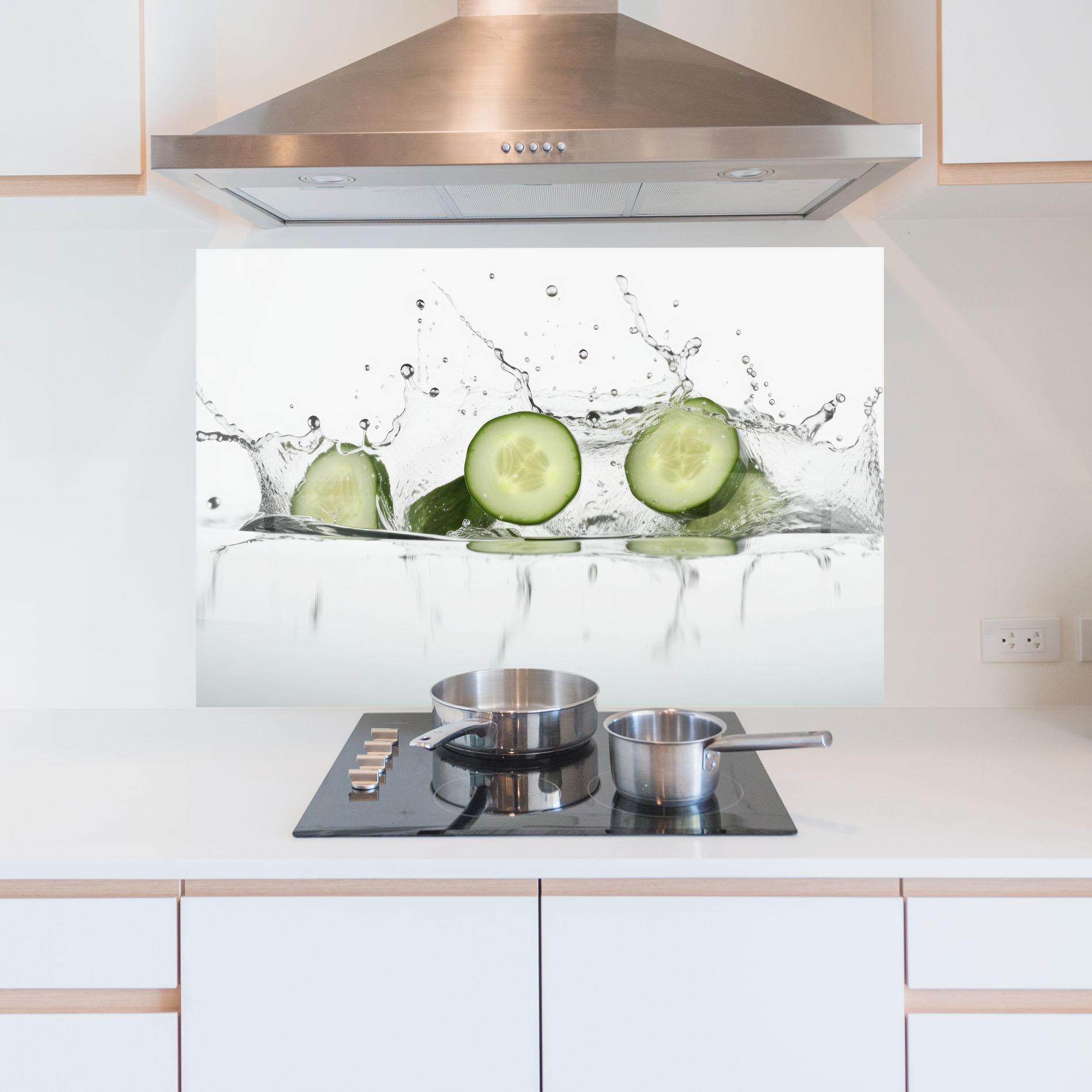 Küchenrückwand Glas Cucumber Cool Splash mockup 5