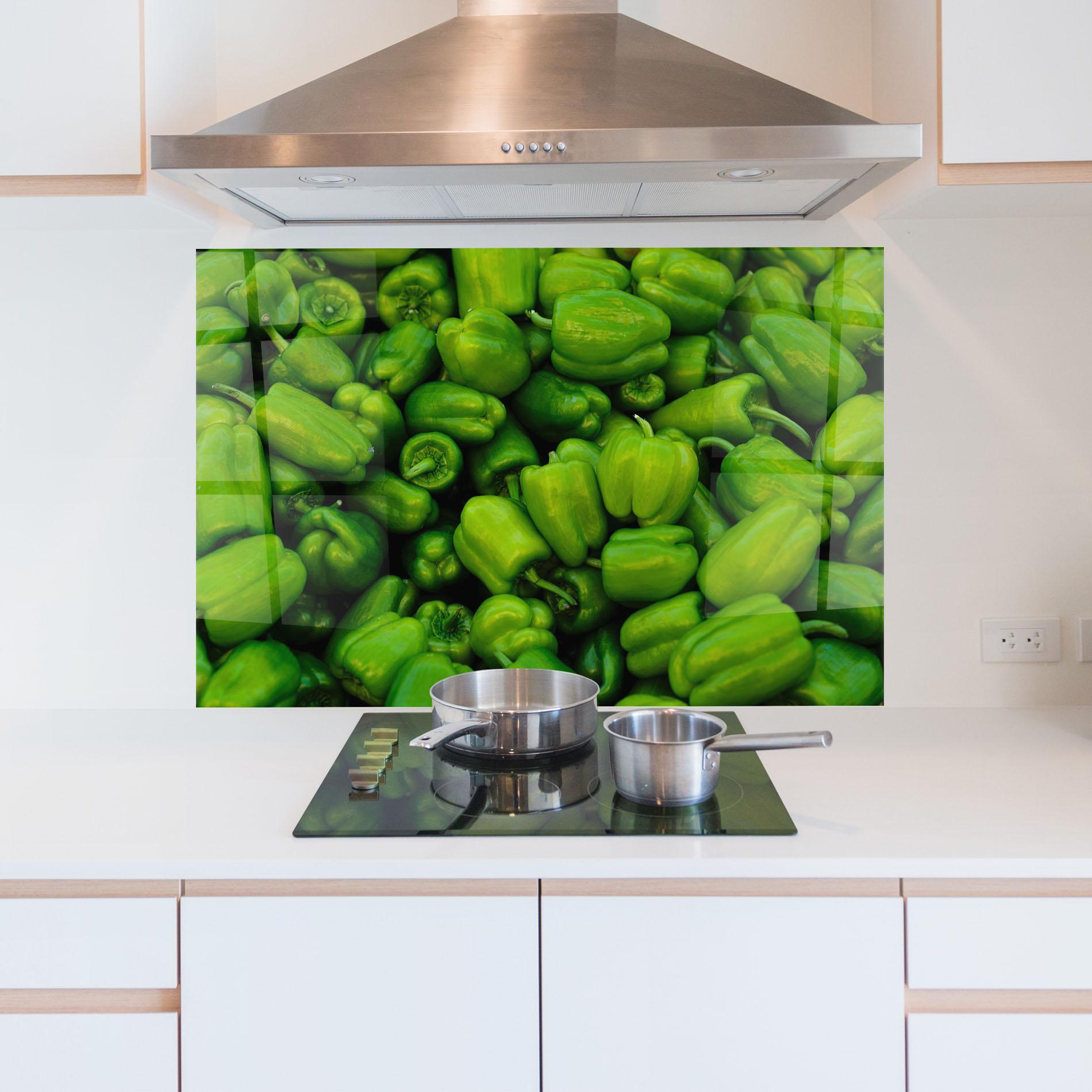 Küchenrückwand Glas Green Bellpepper mockup 5