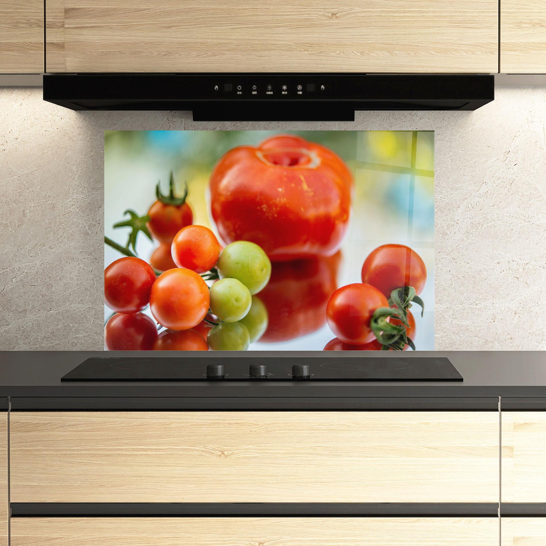 Küchenrückwand Glas Small Tomatoes mockup 3
