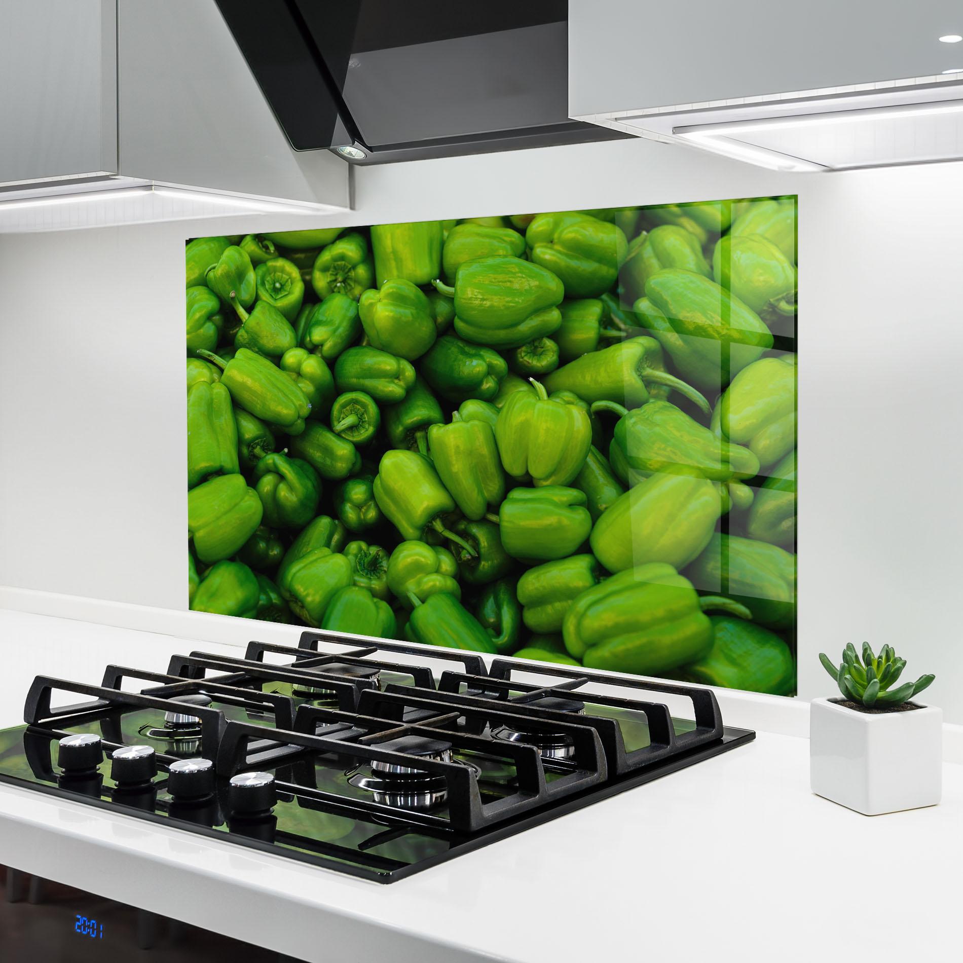 Küchenrückwand Glas Green Bellpepper mockup 6