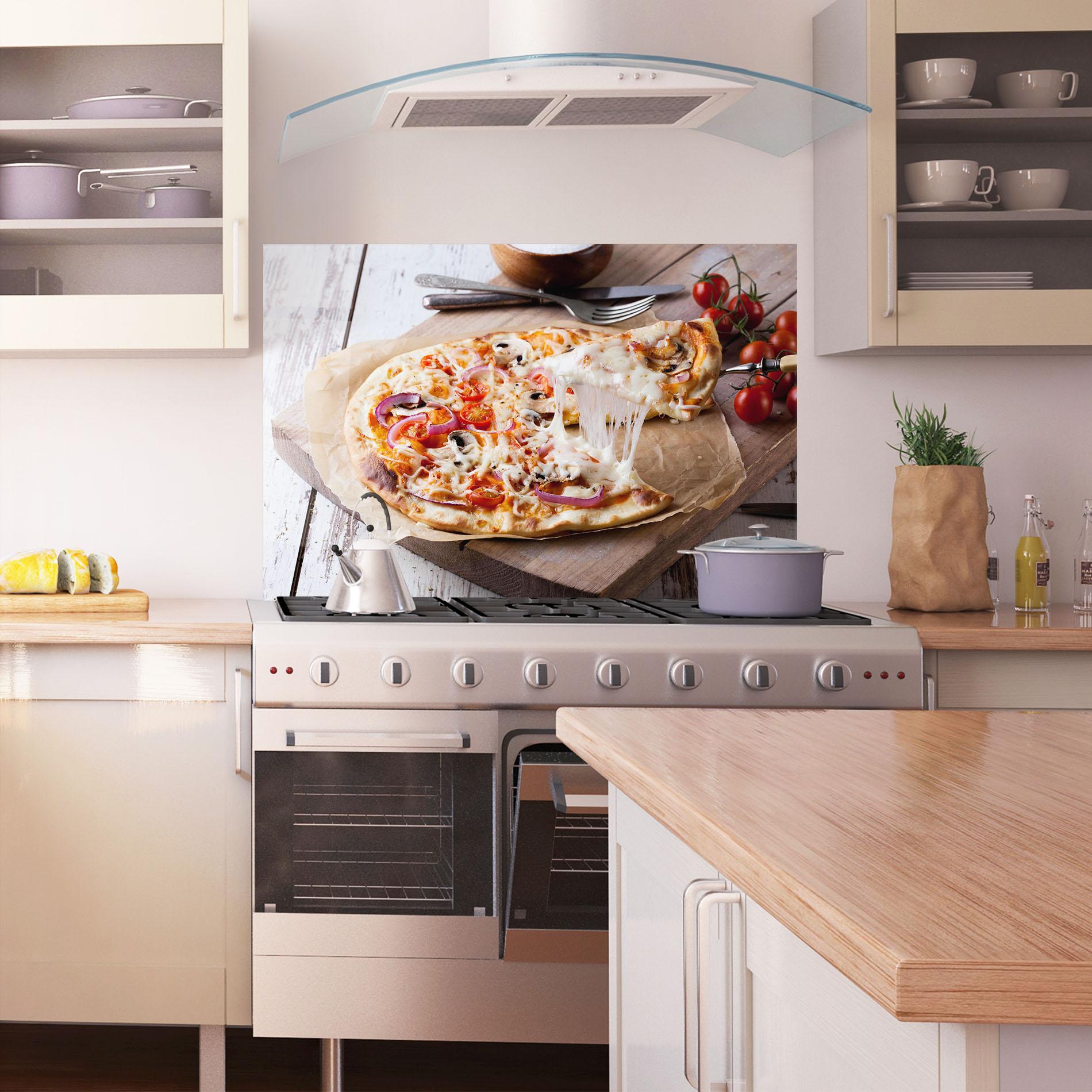 Küchenrückwand Glas Pizza mockup 1