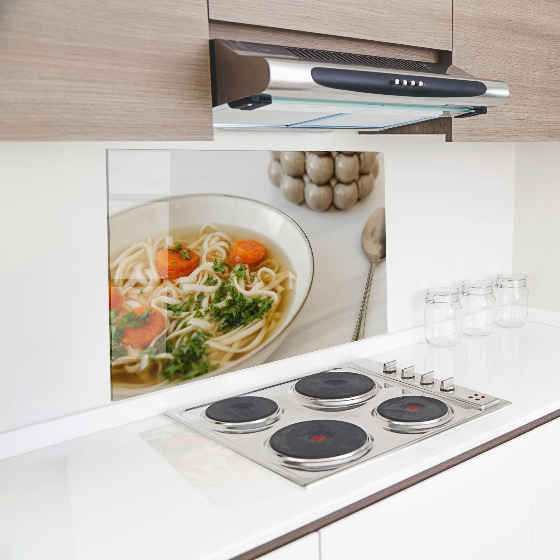 Küchenrückwand Glas Soup mockup 8