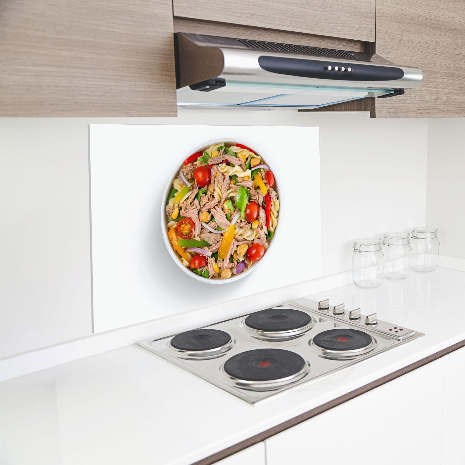 Küchenrückwand Glas Tuna Salad mockup 8