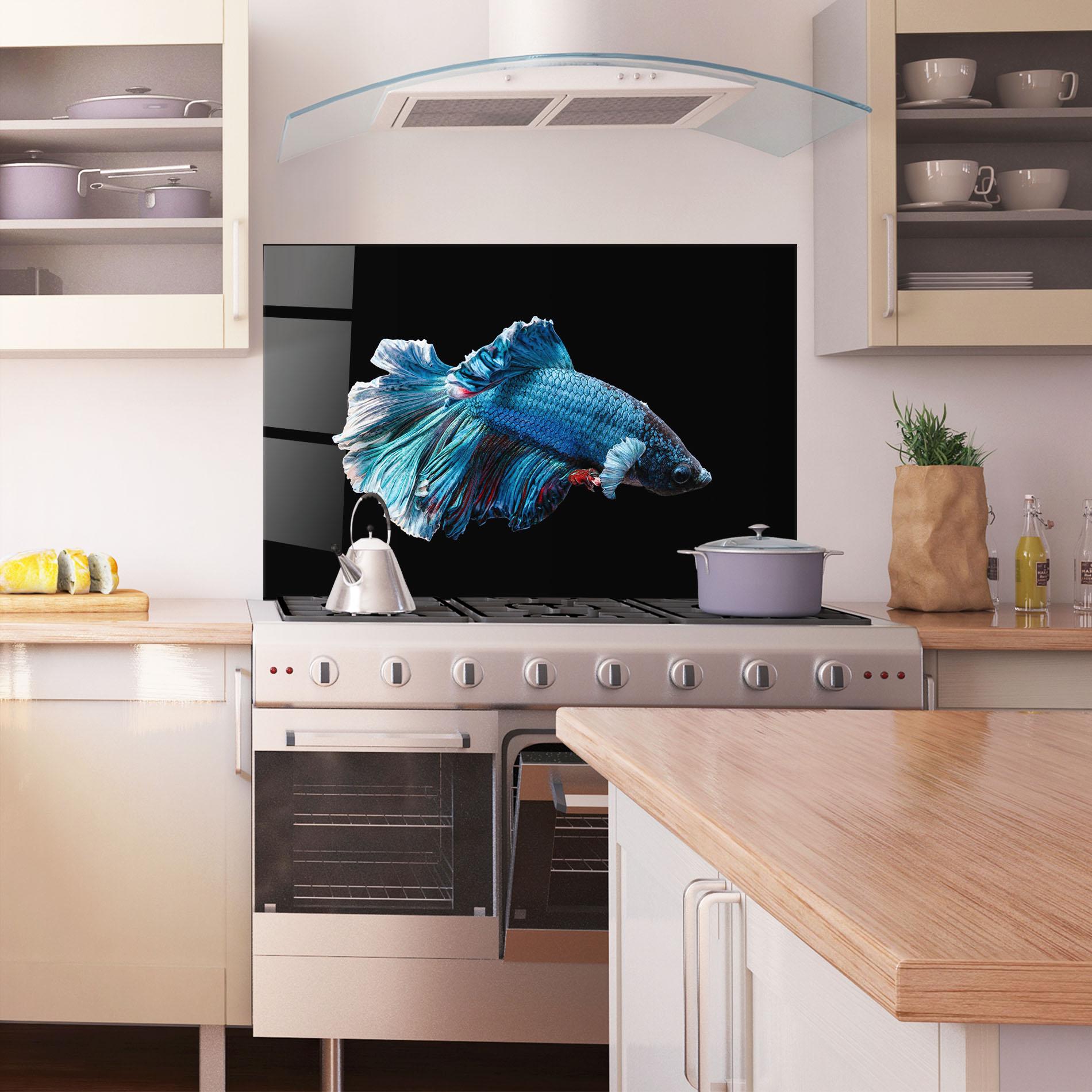 Küchenrückwand Glas Blue Betta mockup 1