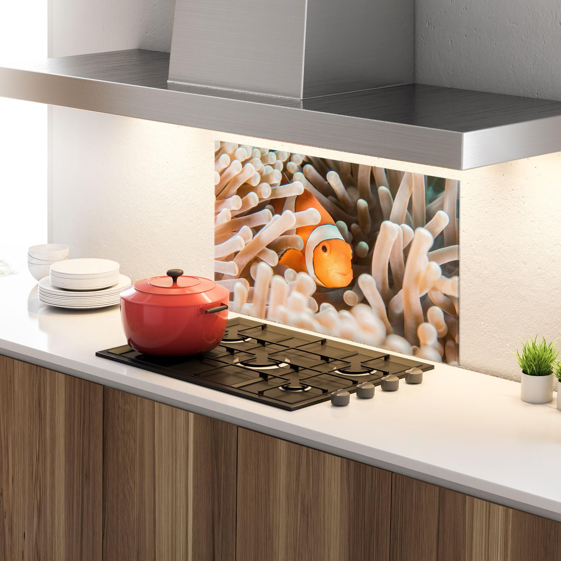 Küchenrückwand Glas Cute Nemo mockup 4