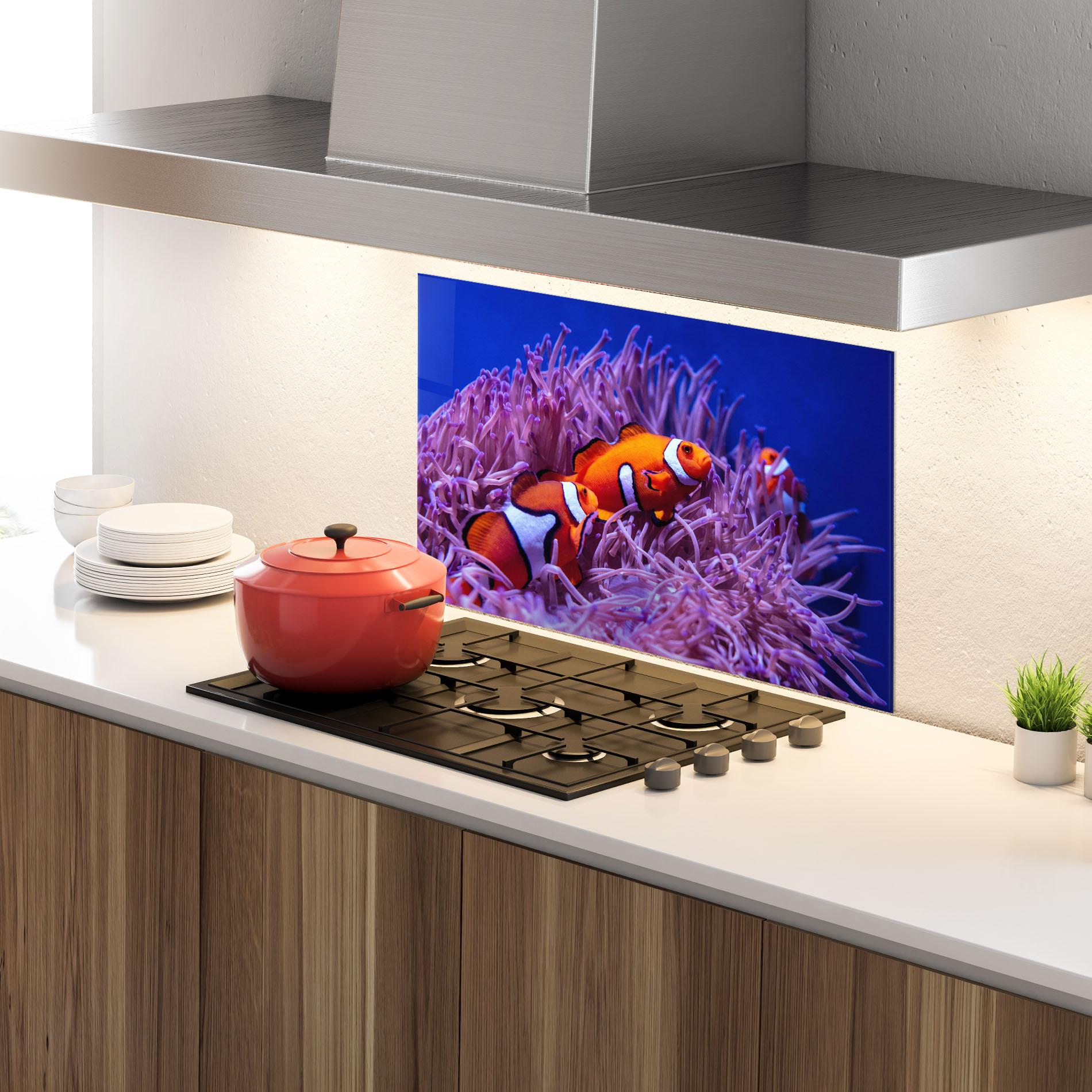 Küchenrückwand Glas Nemo Family mockup 4