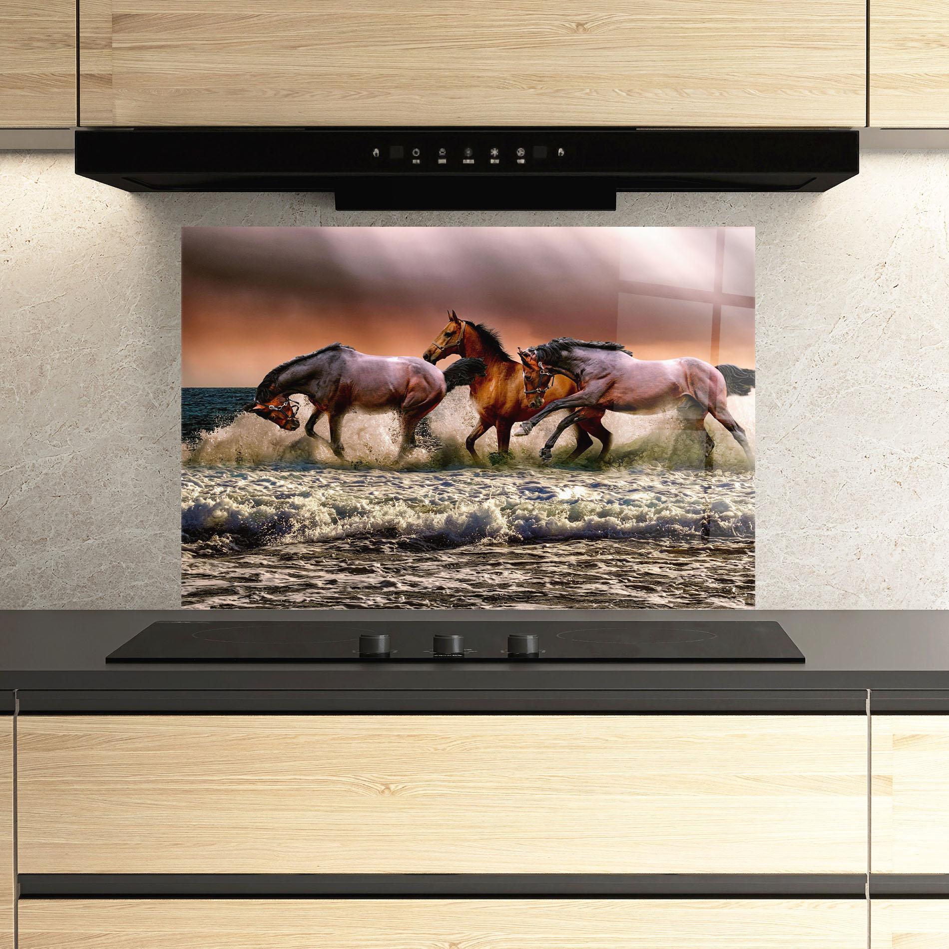 Küchenrückwand Glas Horse In Sea mockup 3