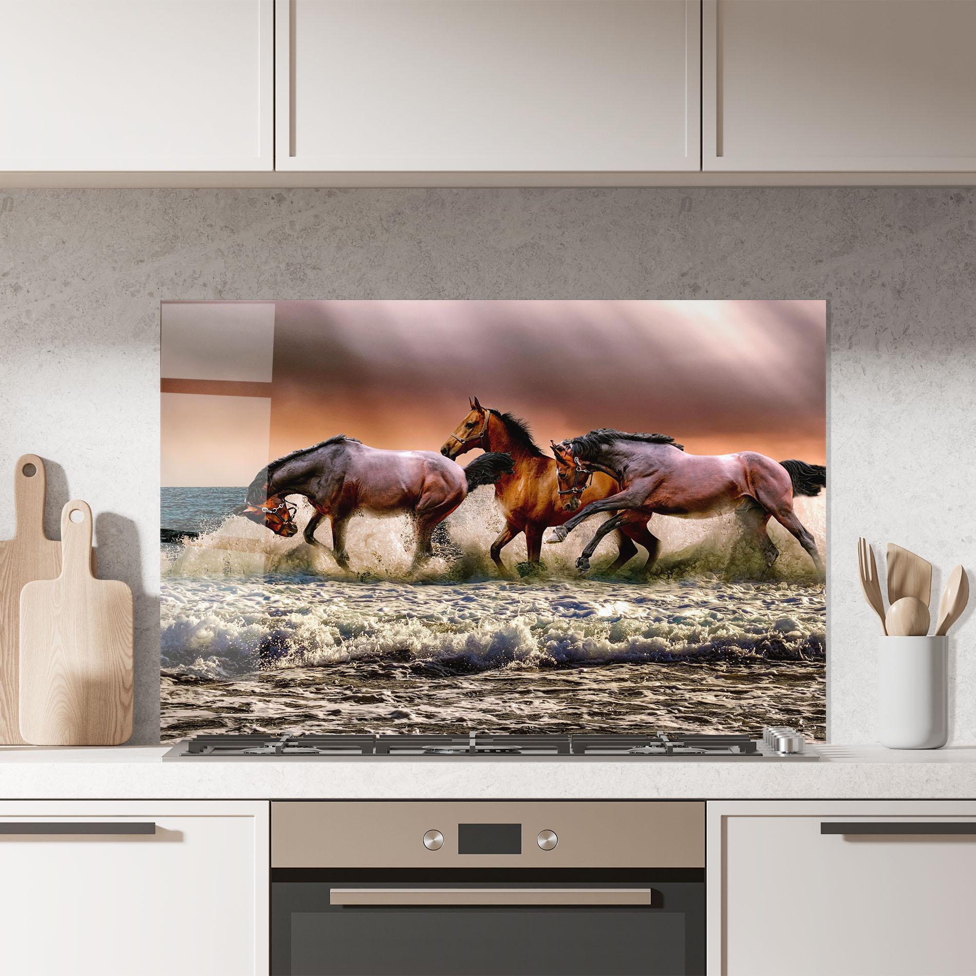 Küchenrückwand Glas Horse In Sea mockup 7