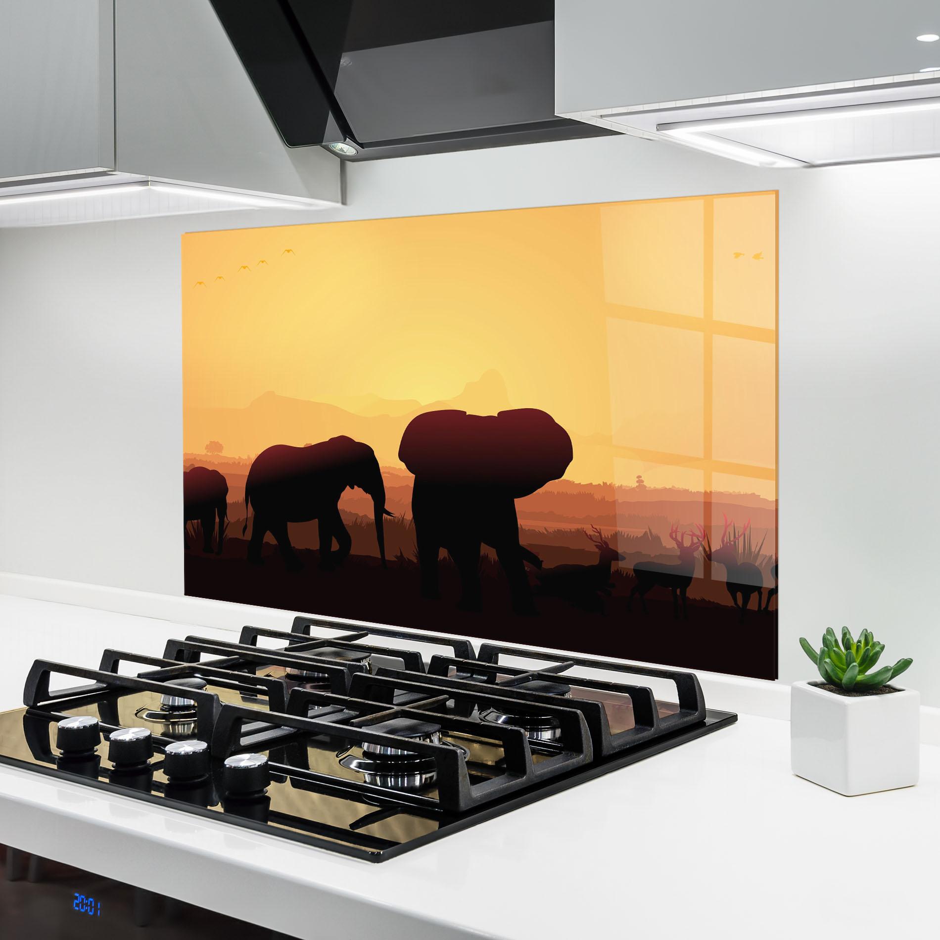 Küchenrückwand Glas Elephant Shilouette Sunset mockup 6
