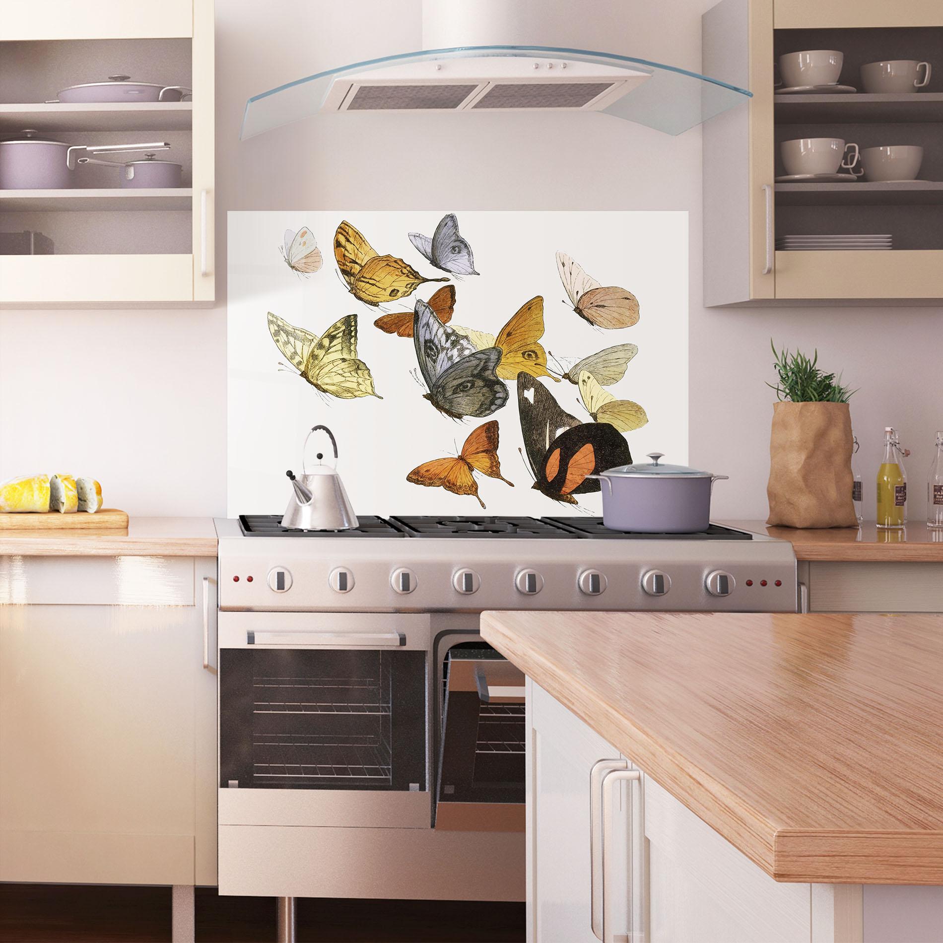 Küchenrückwand Glas Butterfly Floating mockup 1