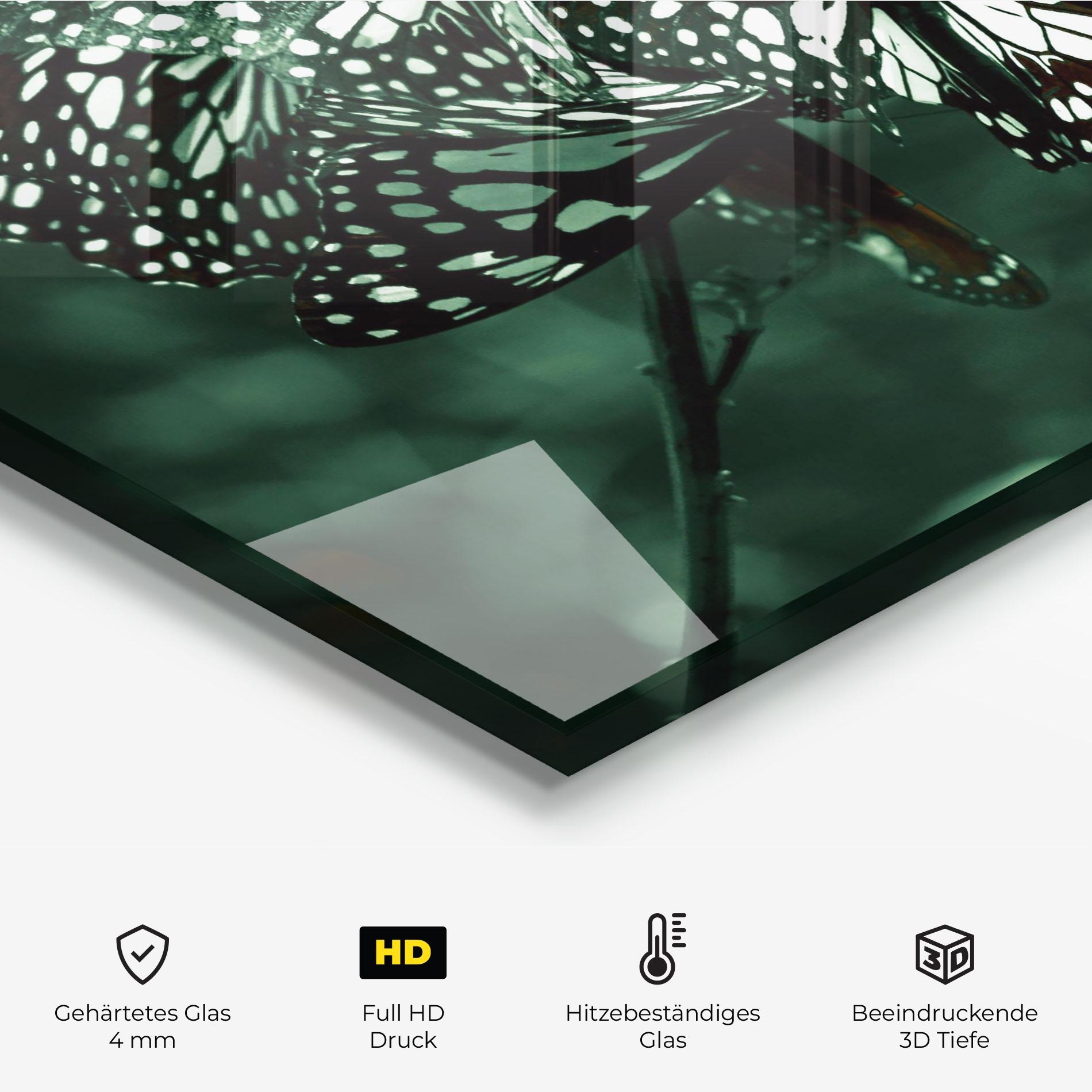 Küchenrückwand Glas Black White Butterflies mockup 2