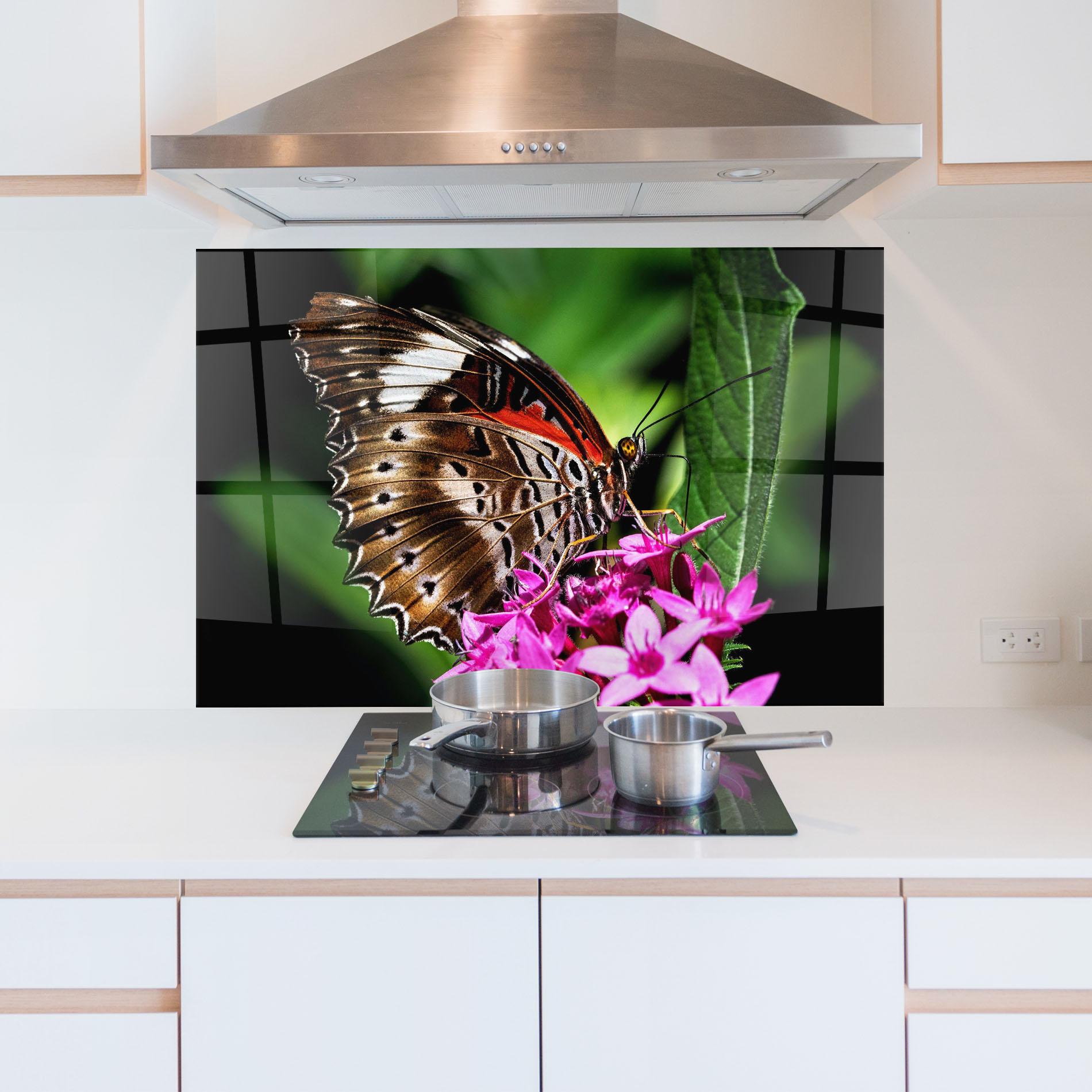 Küchenrückwand Glas Brown Red Butterfly mockup 5