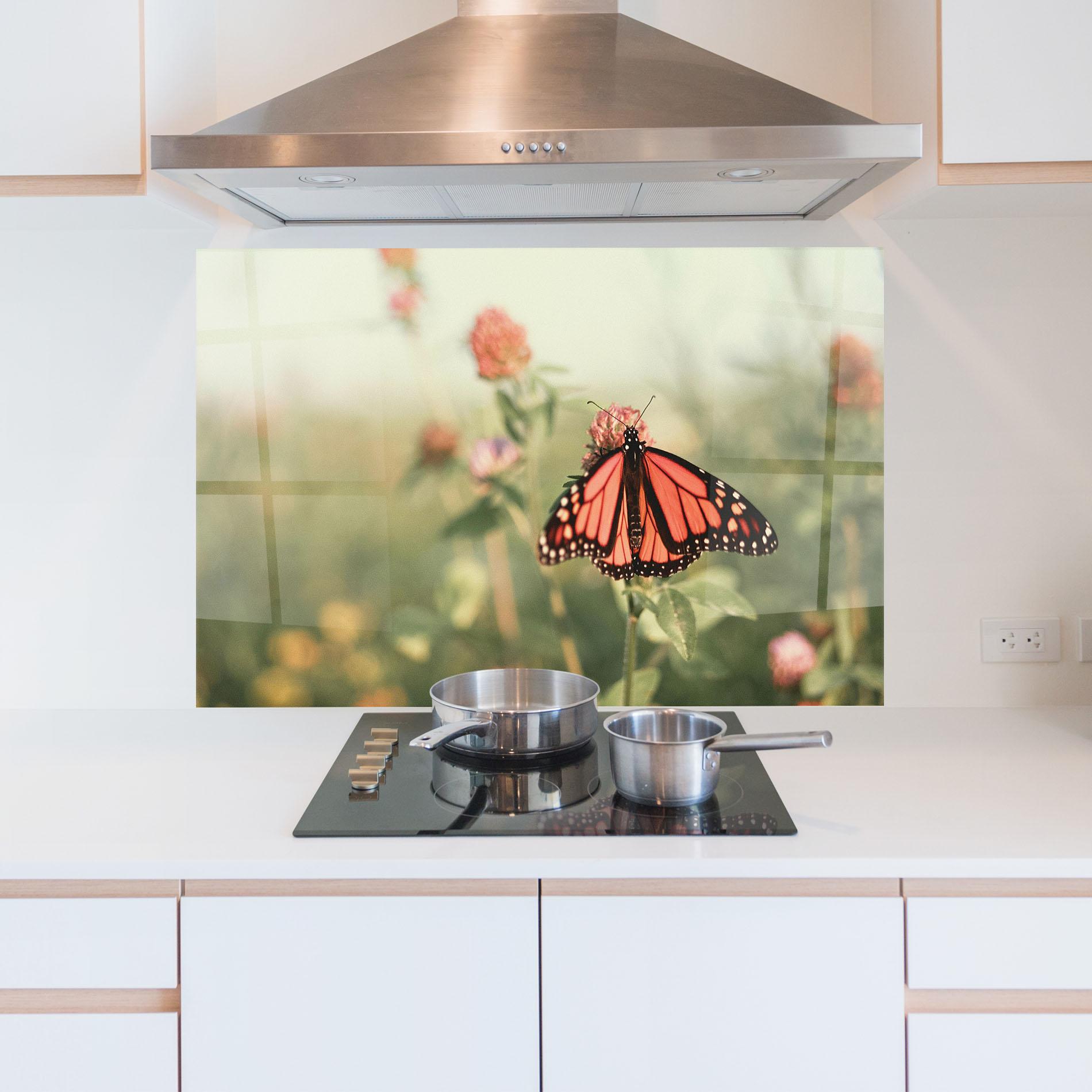Küchenrückwand Glas Light Red Butterfly mockup 5
