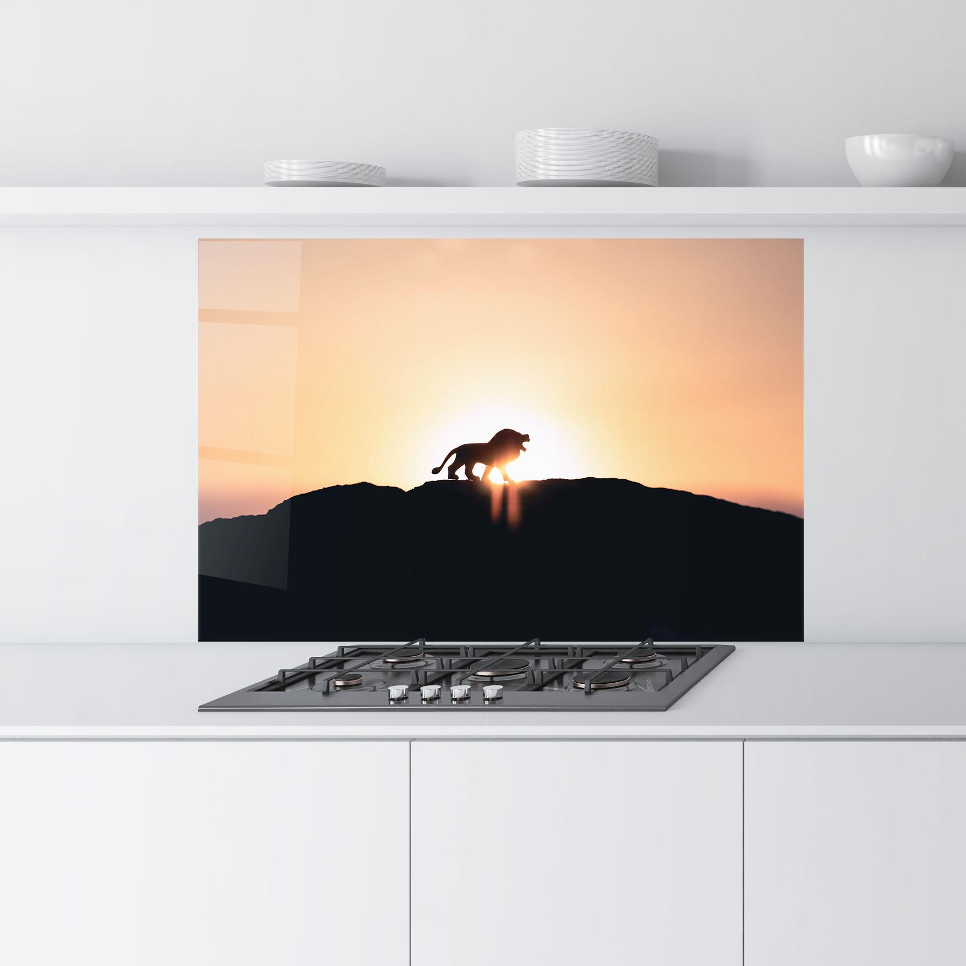 Küchenrückwand Glas Lion Shilouette mockup 9