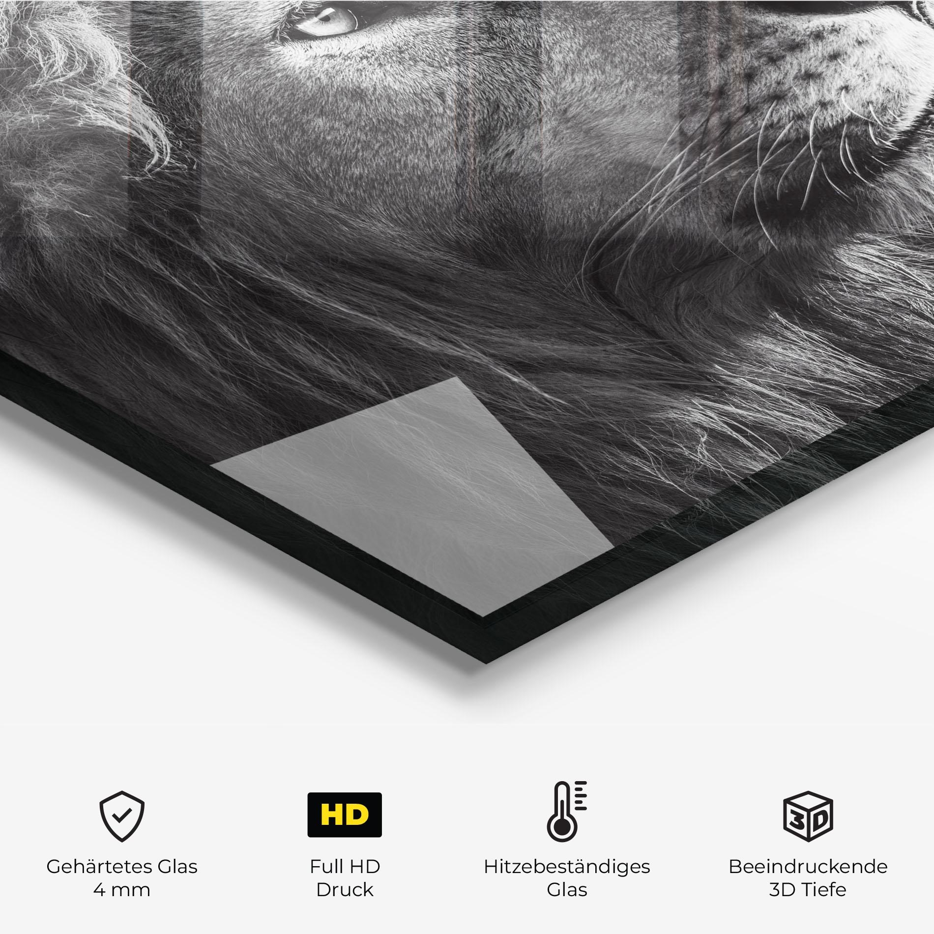Küchenrückwand Glas Grey Lion Head mockup 2
