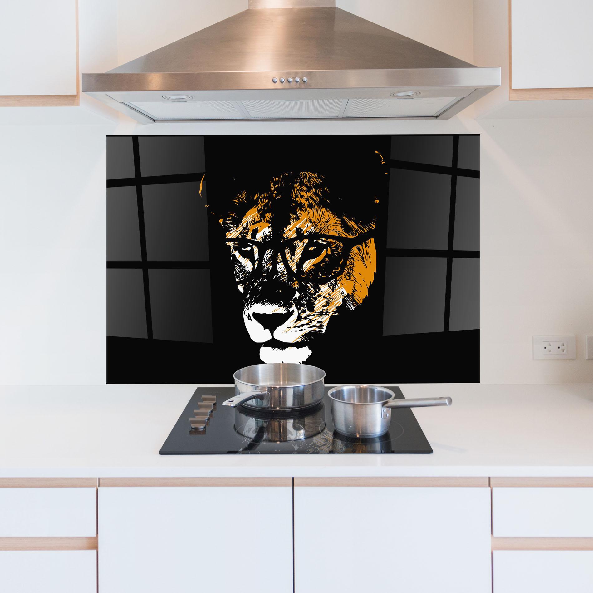 Küchenrückwand Glas Lion With Glasses mockup 5