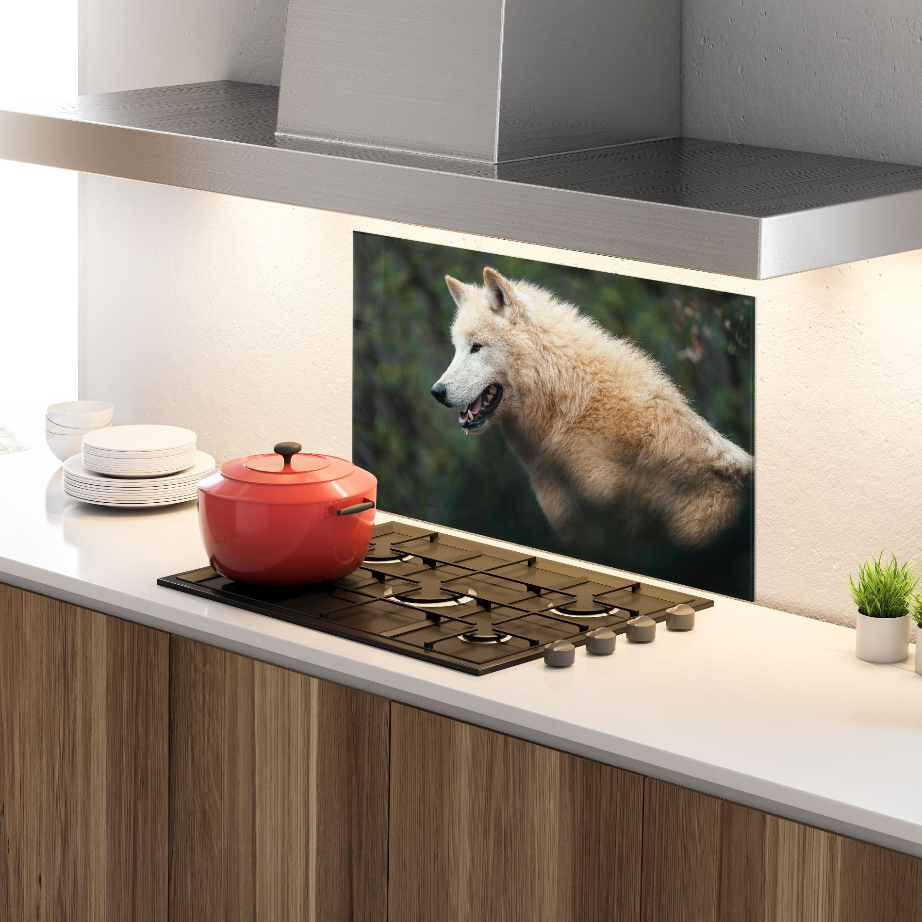 Küchenrückwand Glas White Alpha Wolf mockup 4