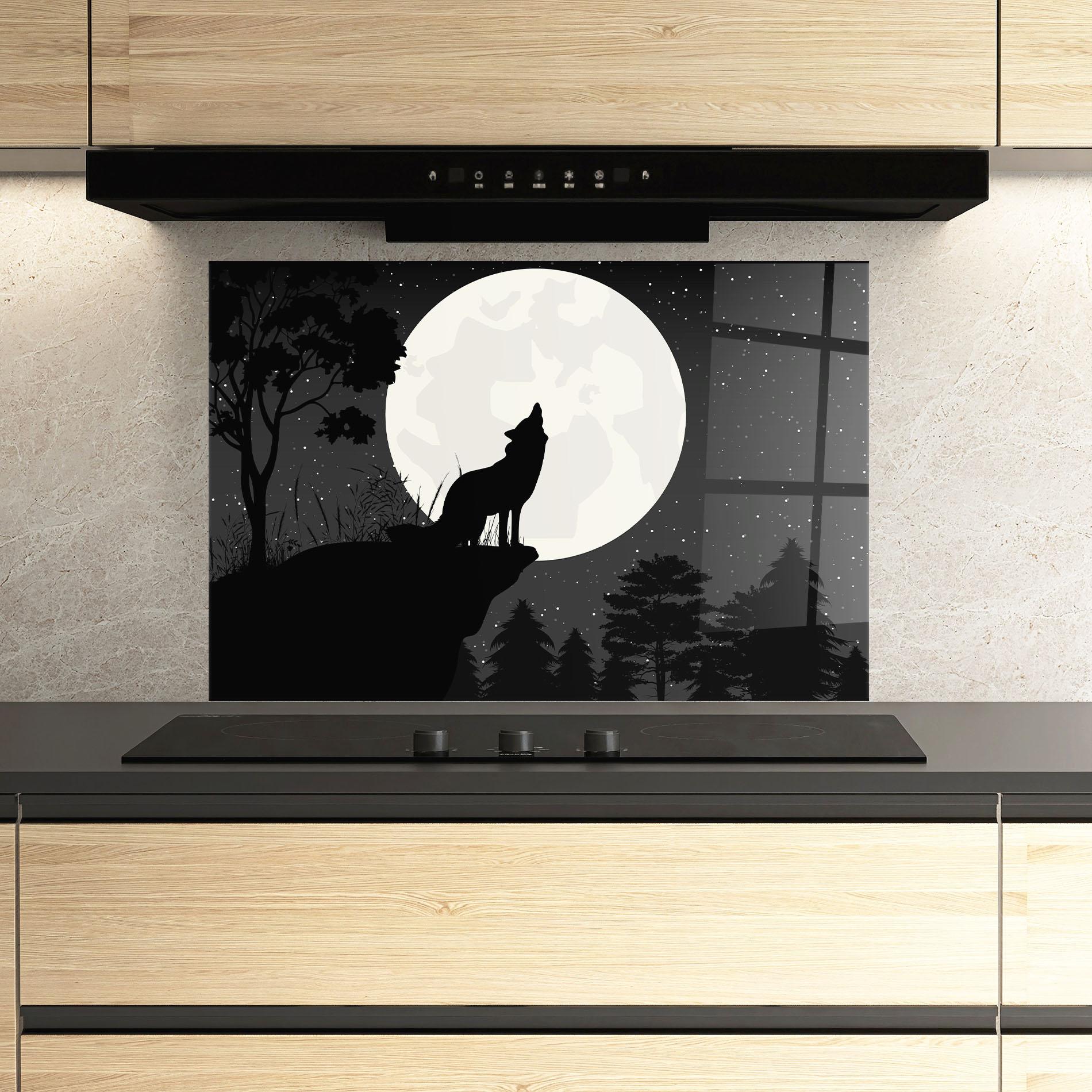Küchenrückwand Glas Moon Wolf Silhouette mockup 3
