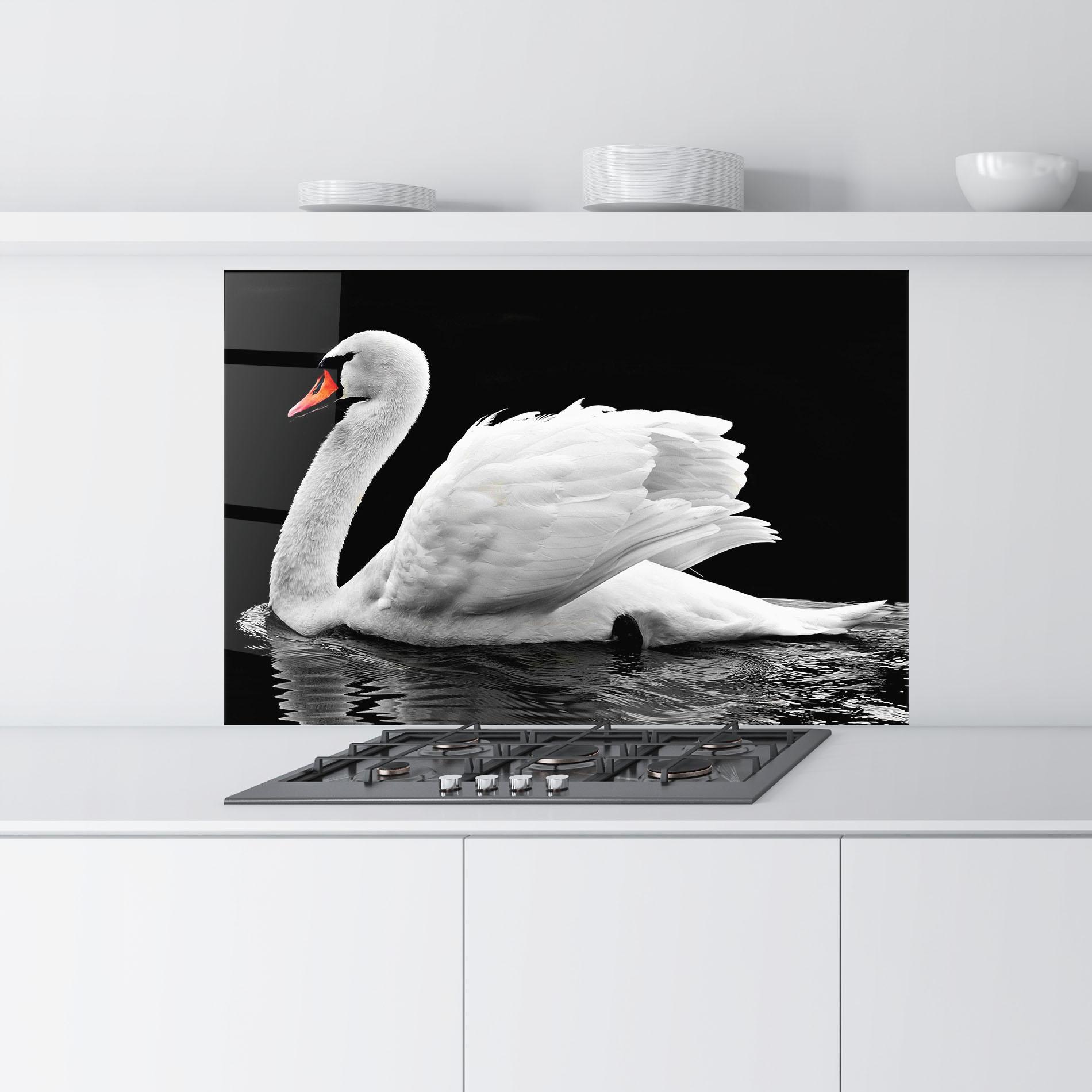 Küchenrückwand Glas Black And White Swan mockup 9