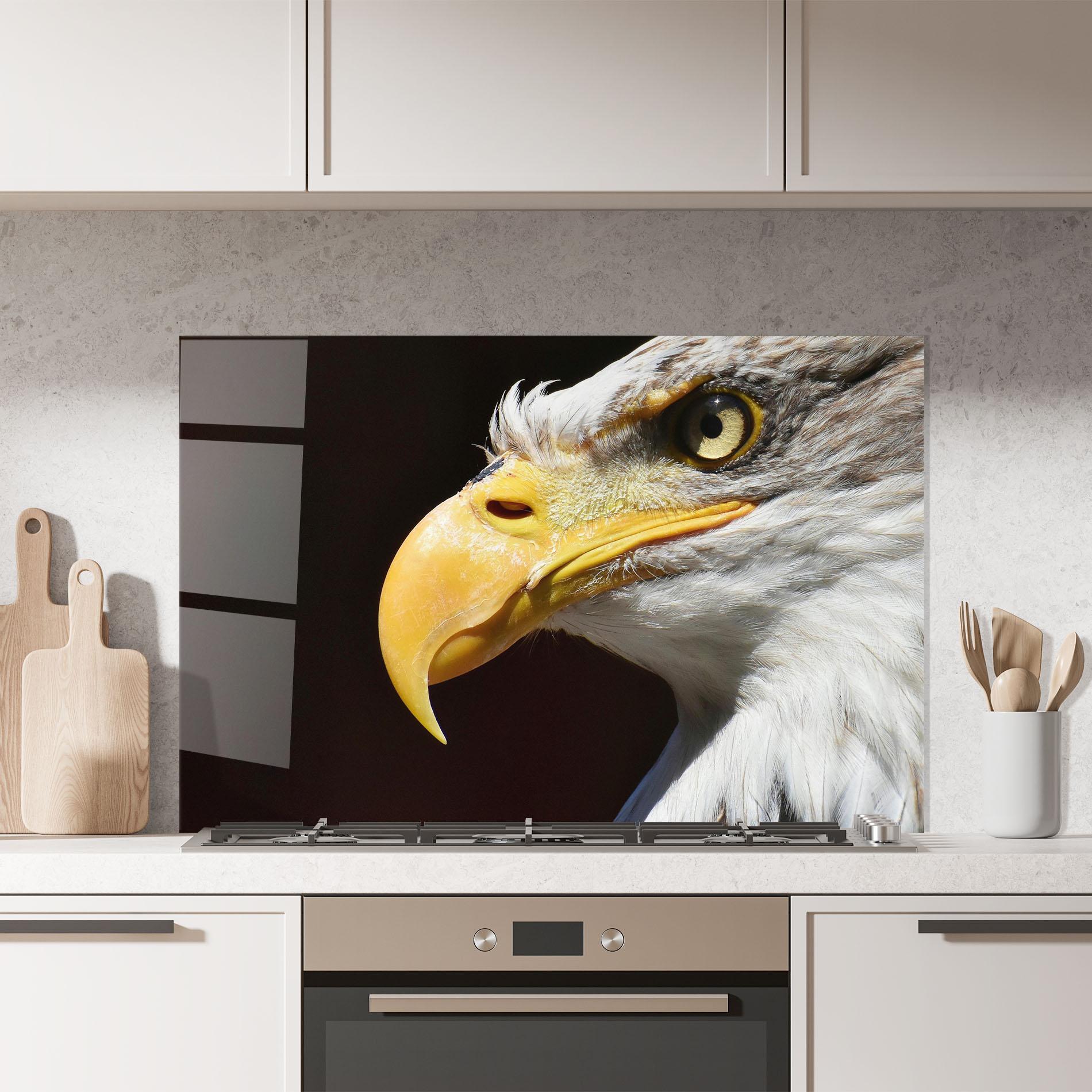 Küchenrückwand Glas Eagle Close Up mockup 7