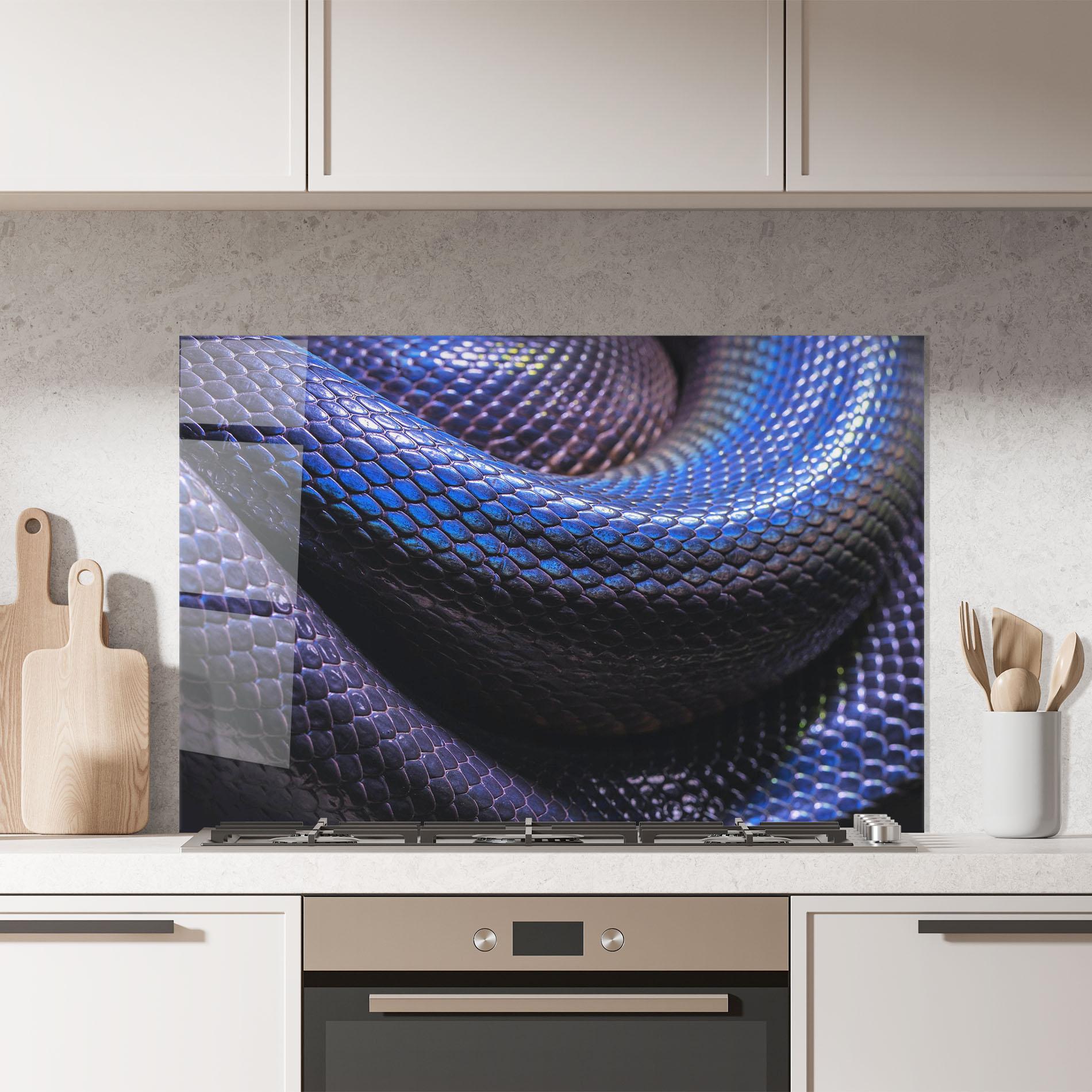 Küchenrückwand Glas Snake Skin mockup 7